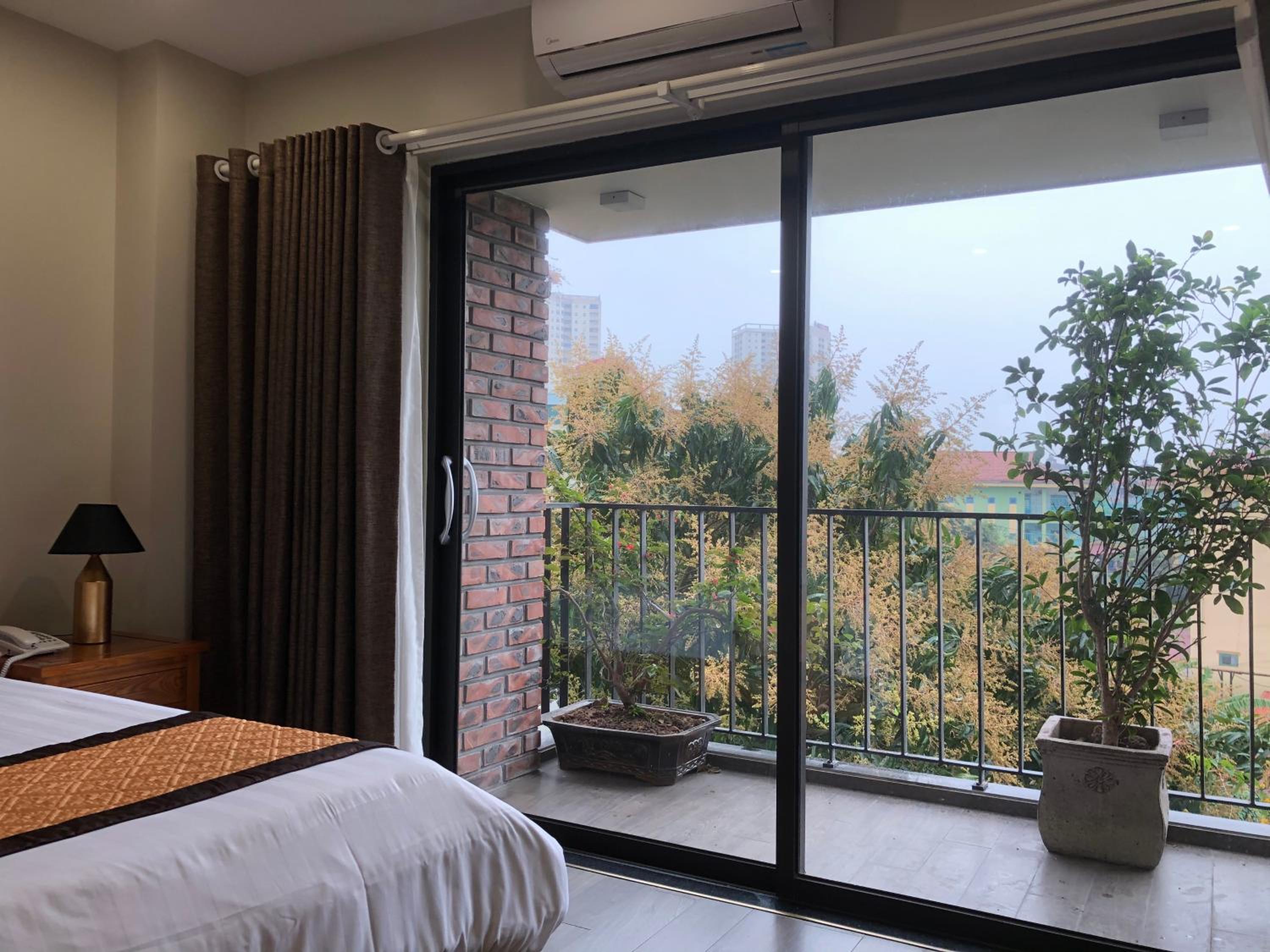 King Room with Balcony