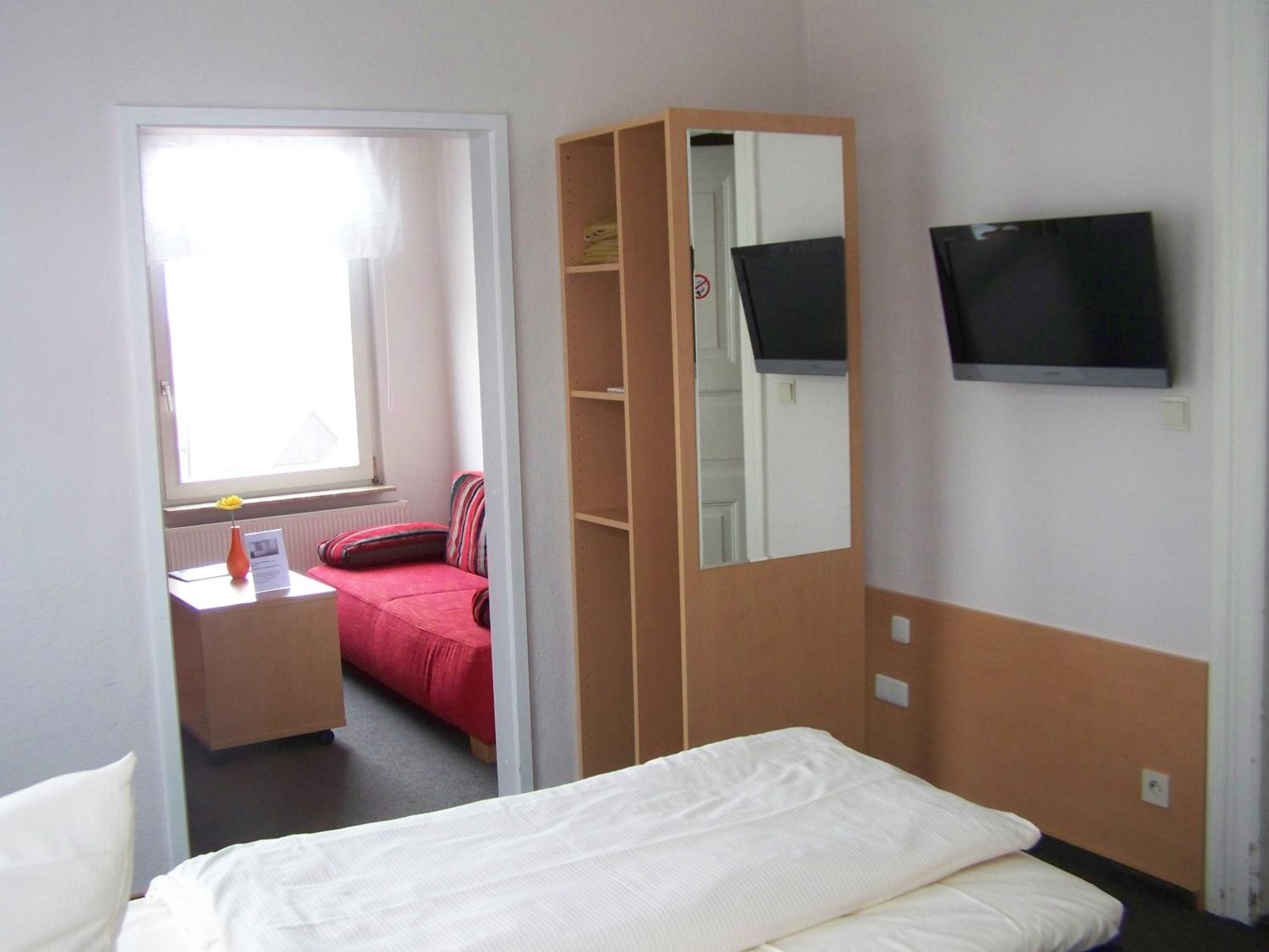 Double Room - Photo 2