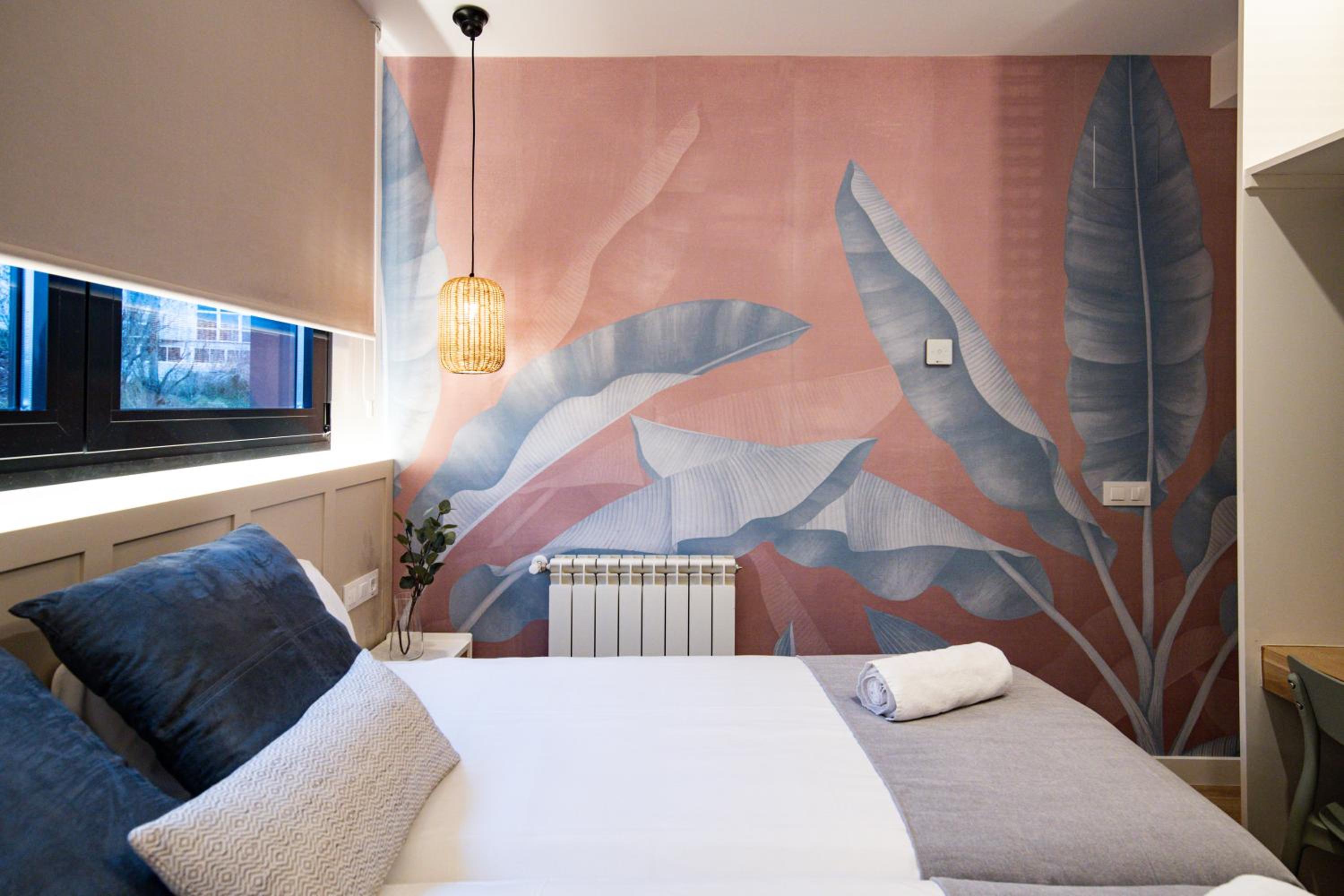 Double Room - Photo 17