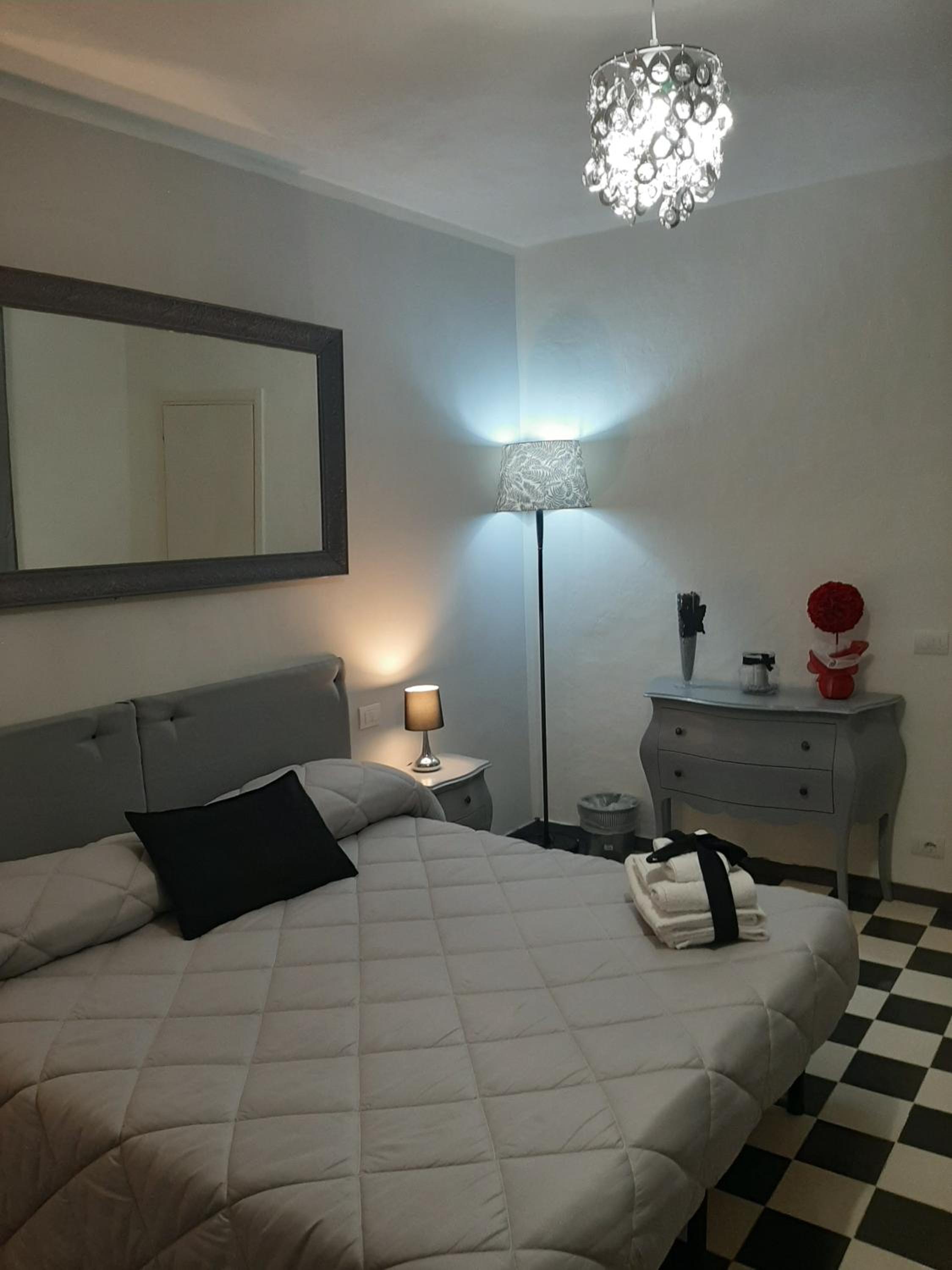 Double Room - Photo 30