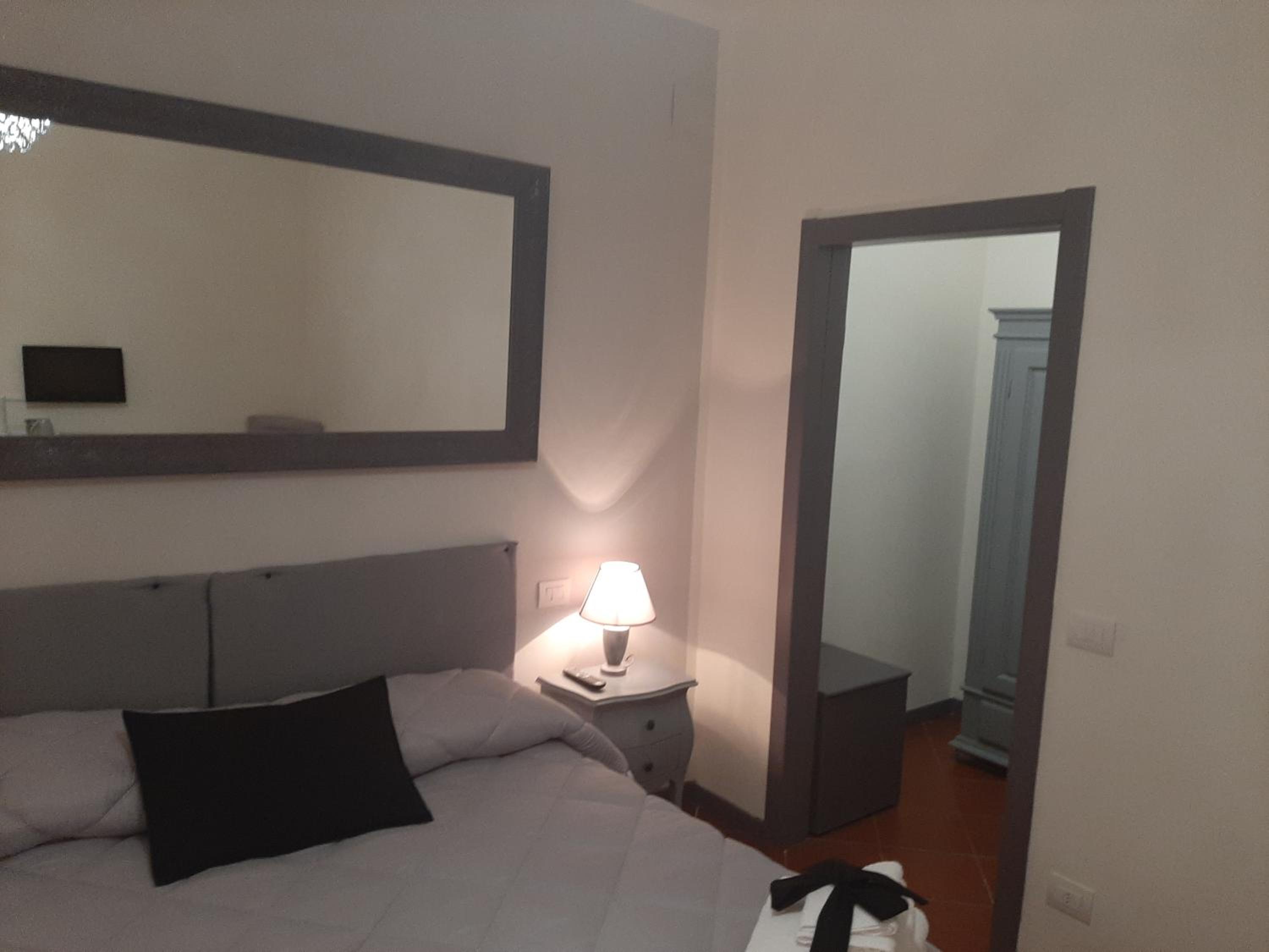 Triple Room - Photo 49