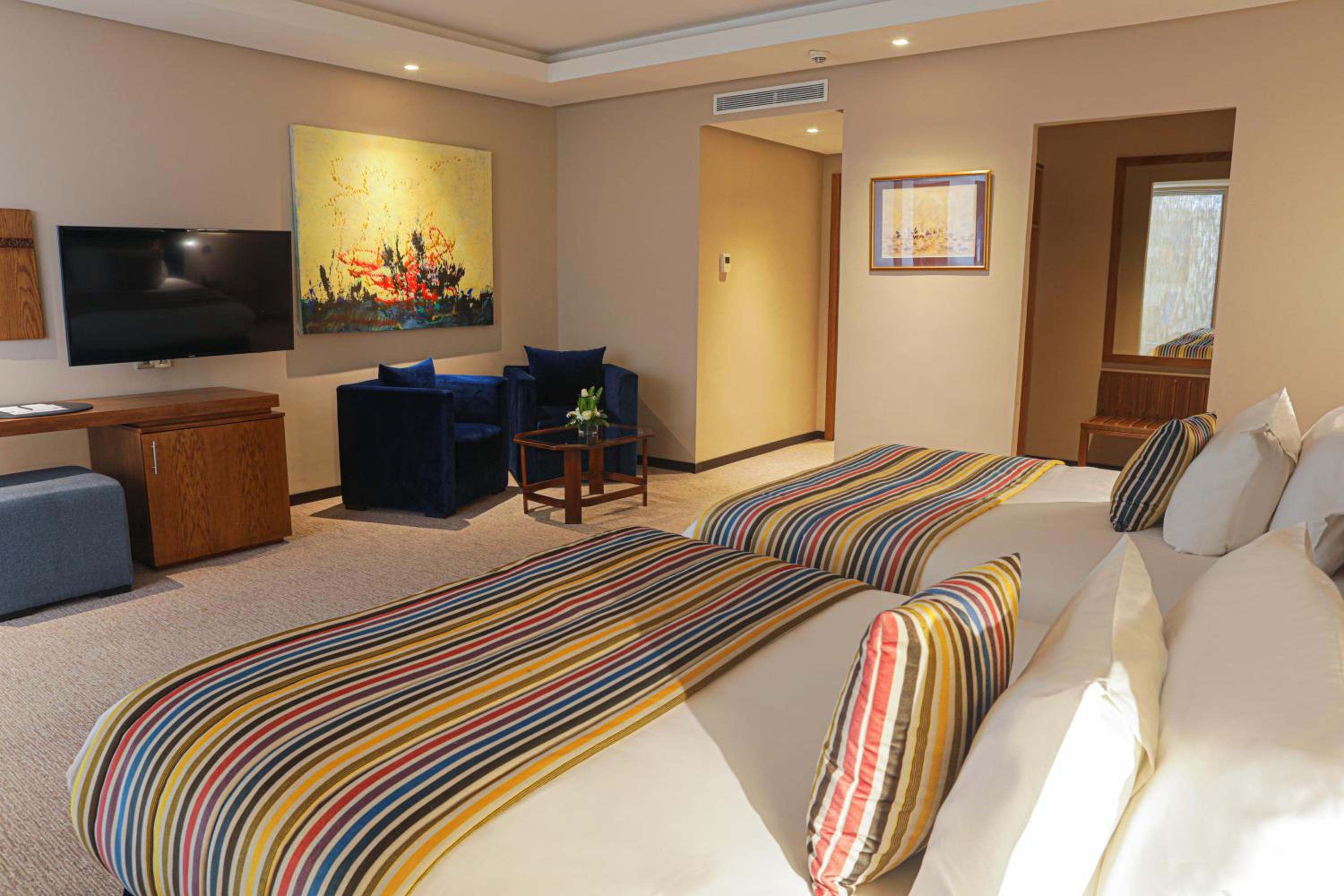 Presidential Suite with River View photo 2