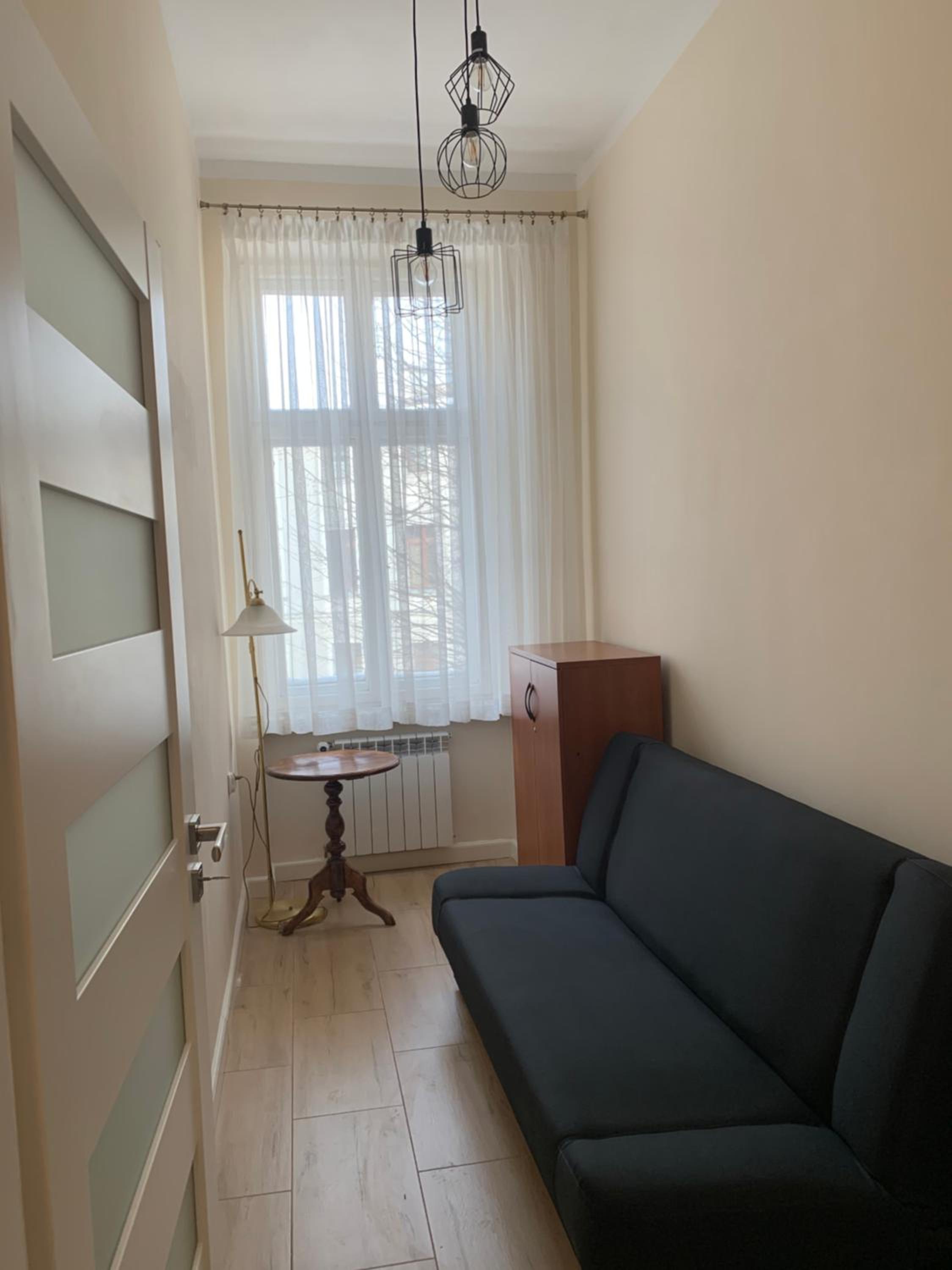 Three-Bedroom Apartment - Photo 7