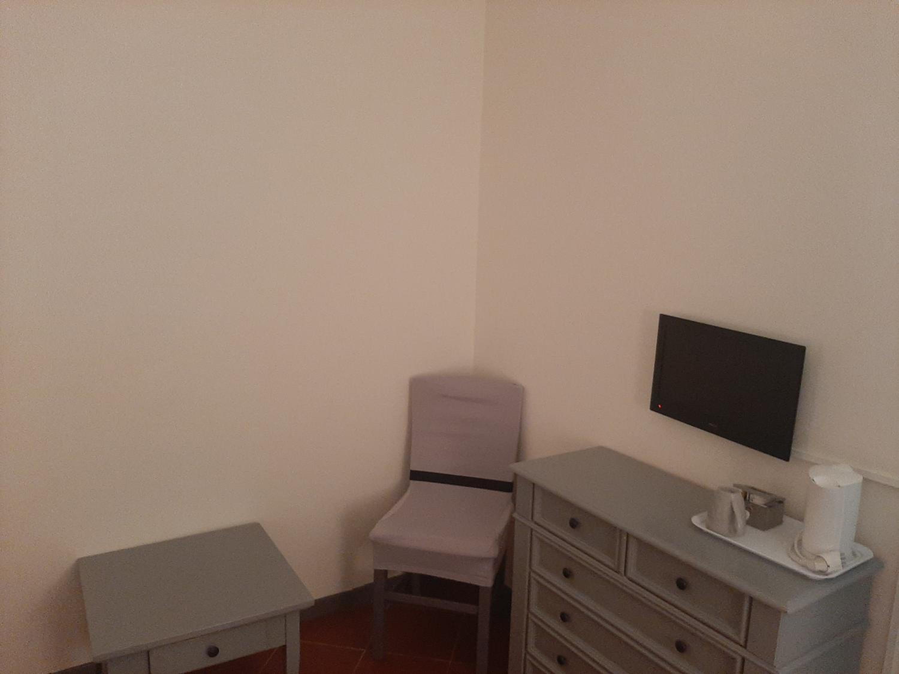 Triple Room - Photo 2