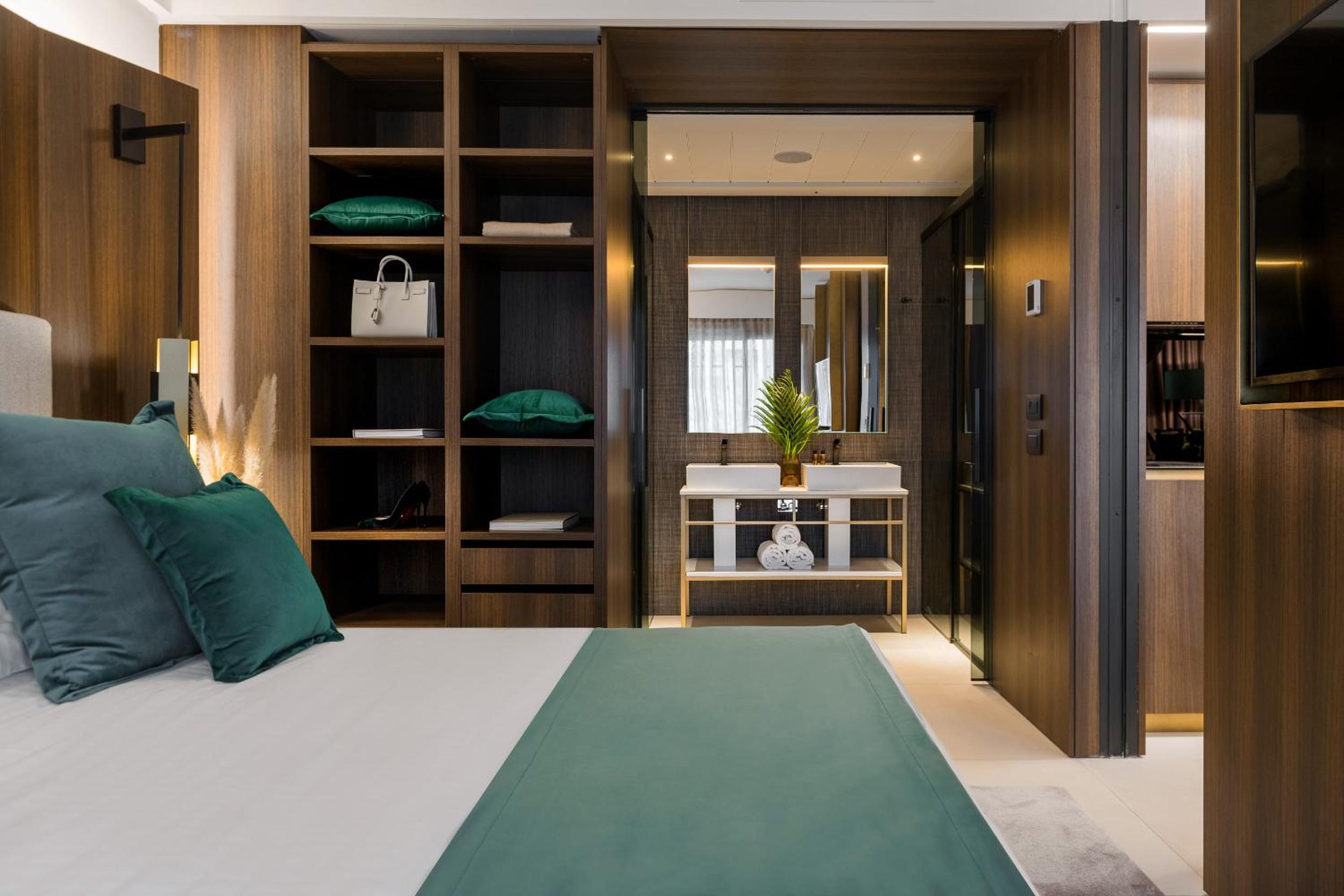 Junior Suite - Photo 1