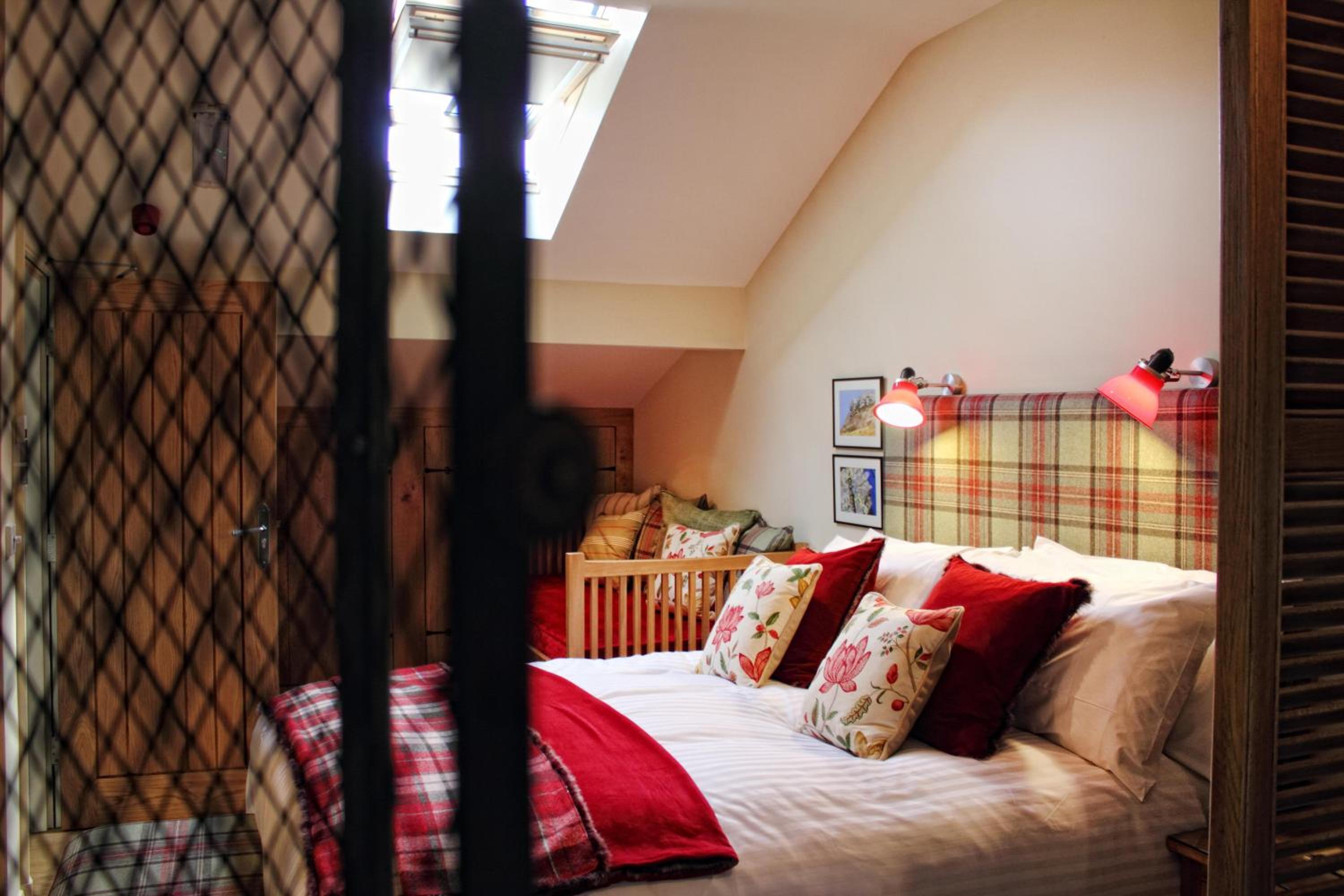 Double Room - Photo 2