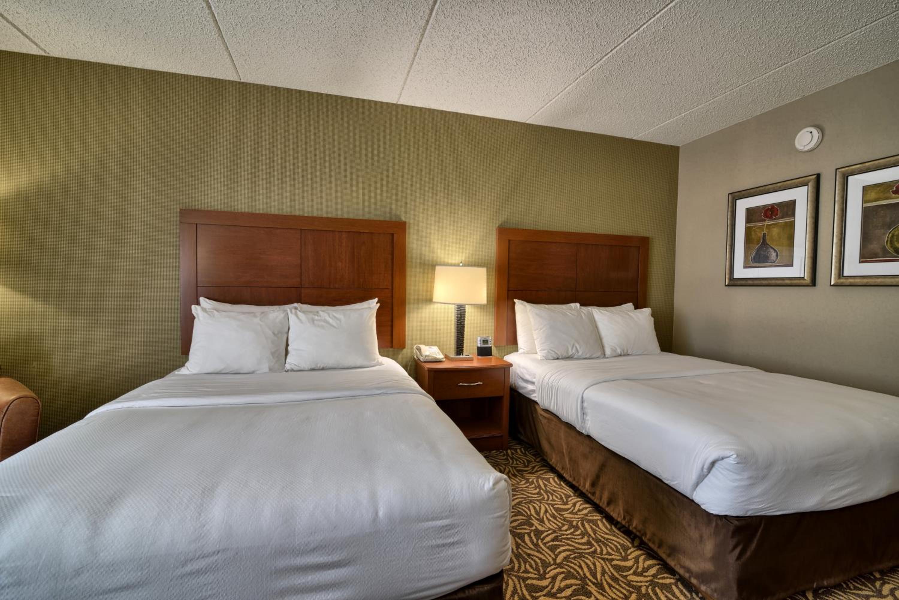 Double Room with Two Double Beds - Non-Smoking - Photo 6