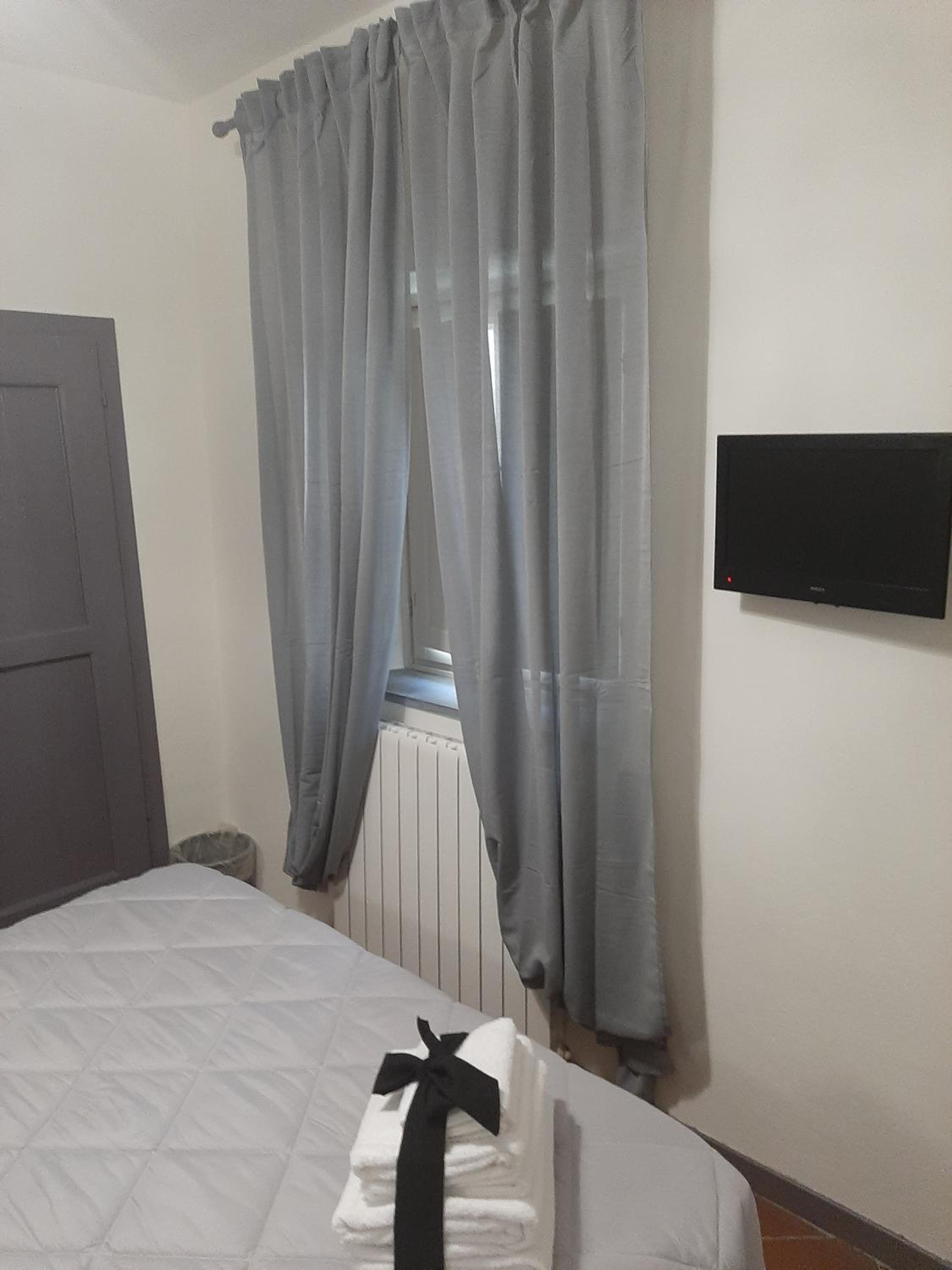 Economy Double Room - Photo 4