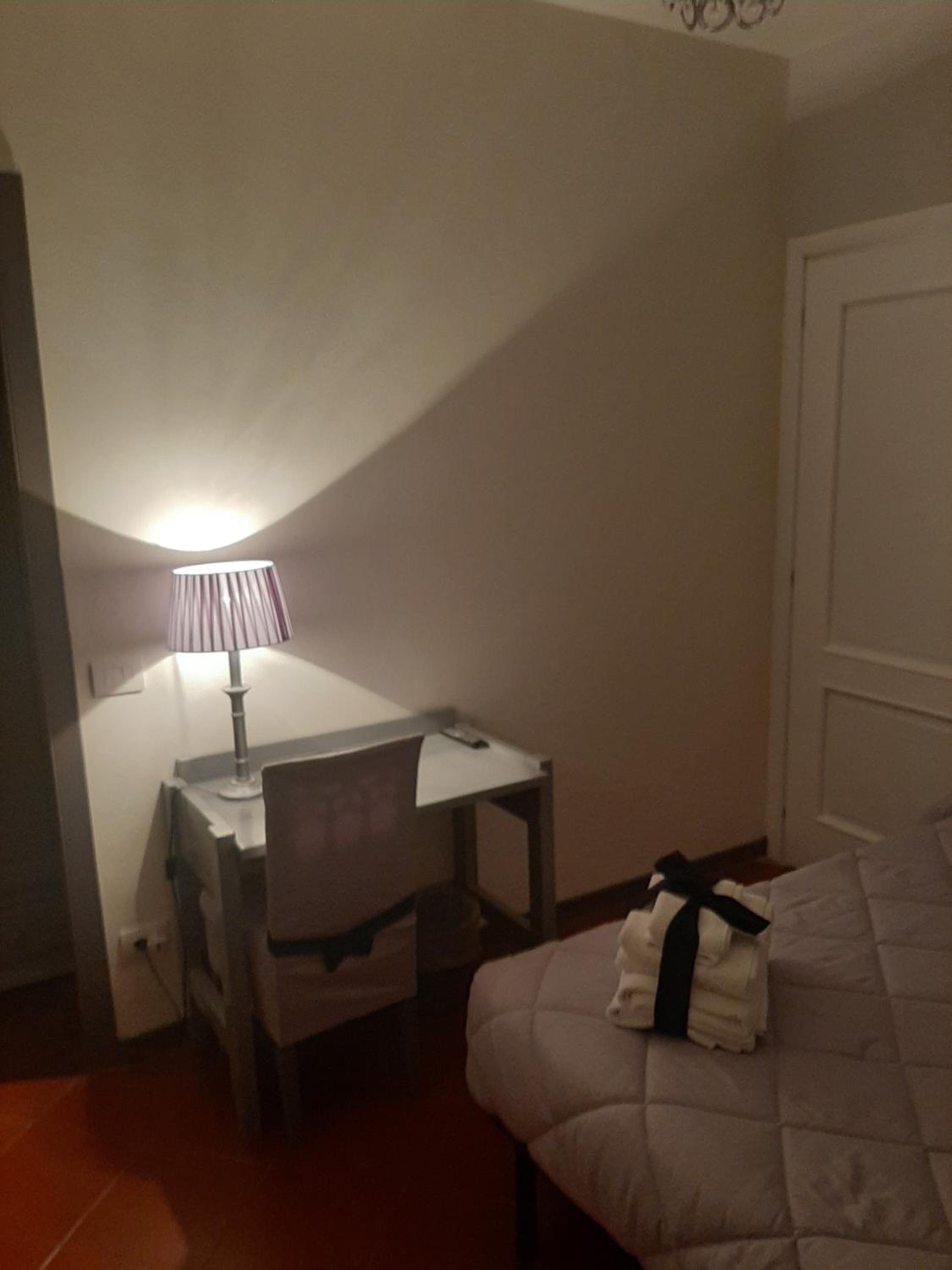 Double Room - Photo 16