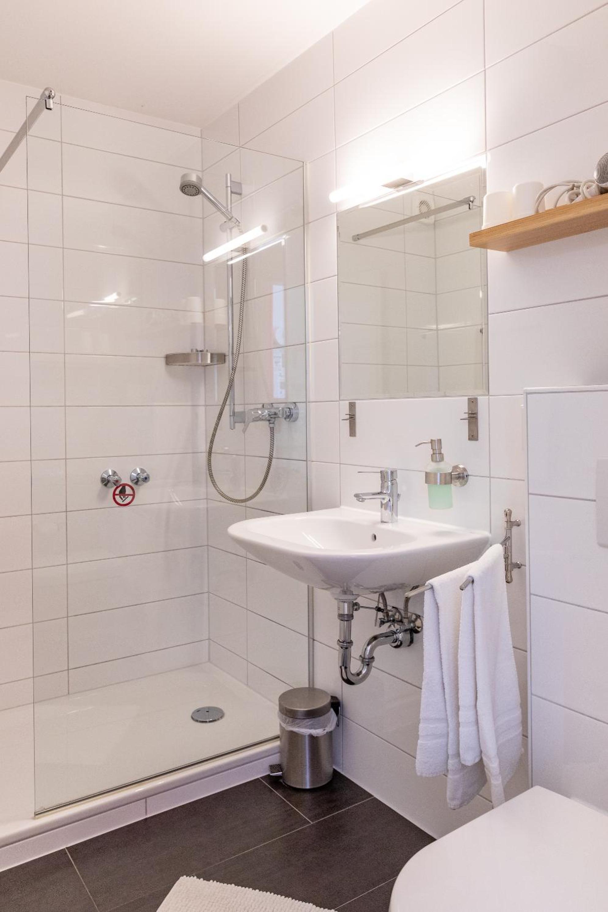 Comfort Double Room - Photo 12