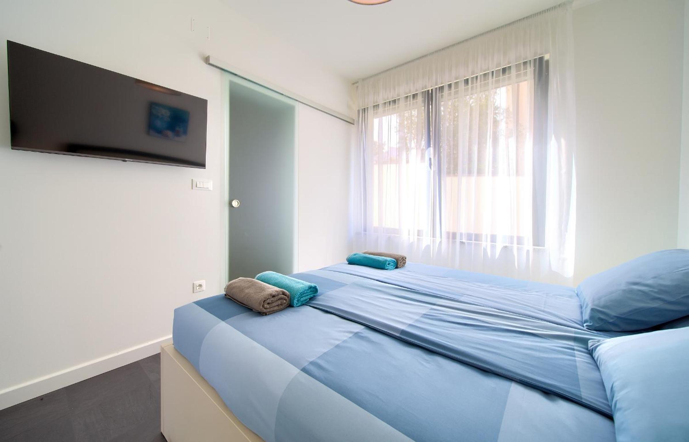 Two Bedroom Apartment with Private Pool photo 2
