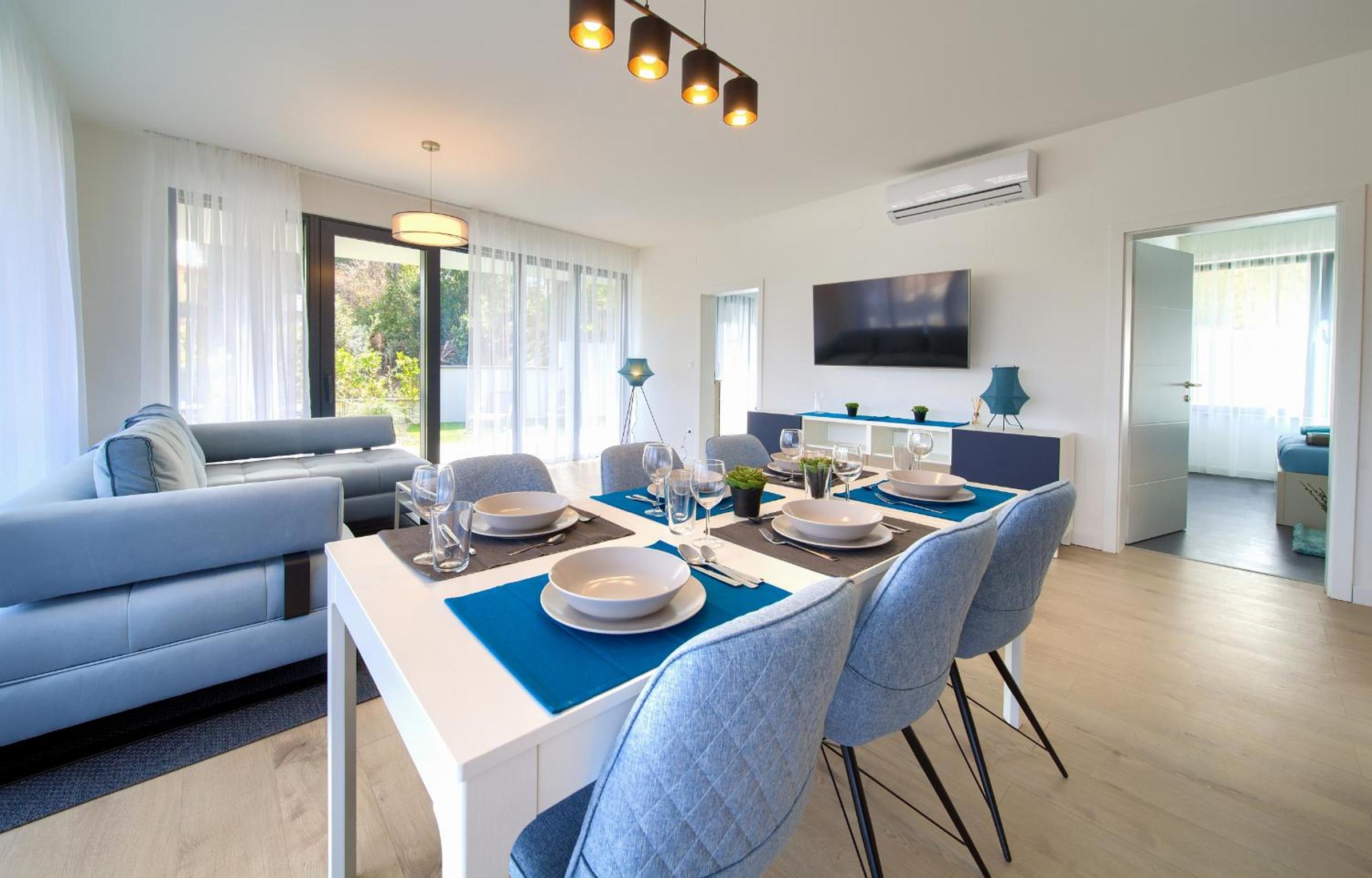 Two Bedroom Apartment with Private Pool photo 1