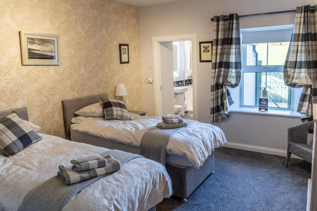 Deluxe Twin Room photo 2