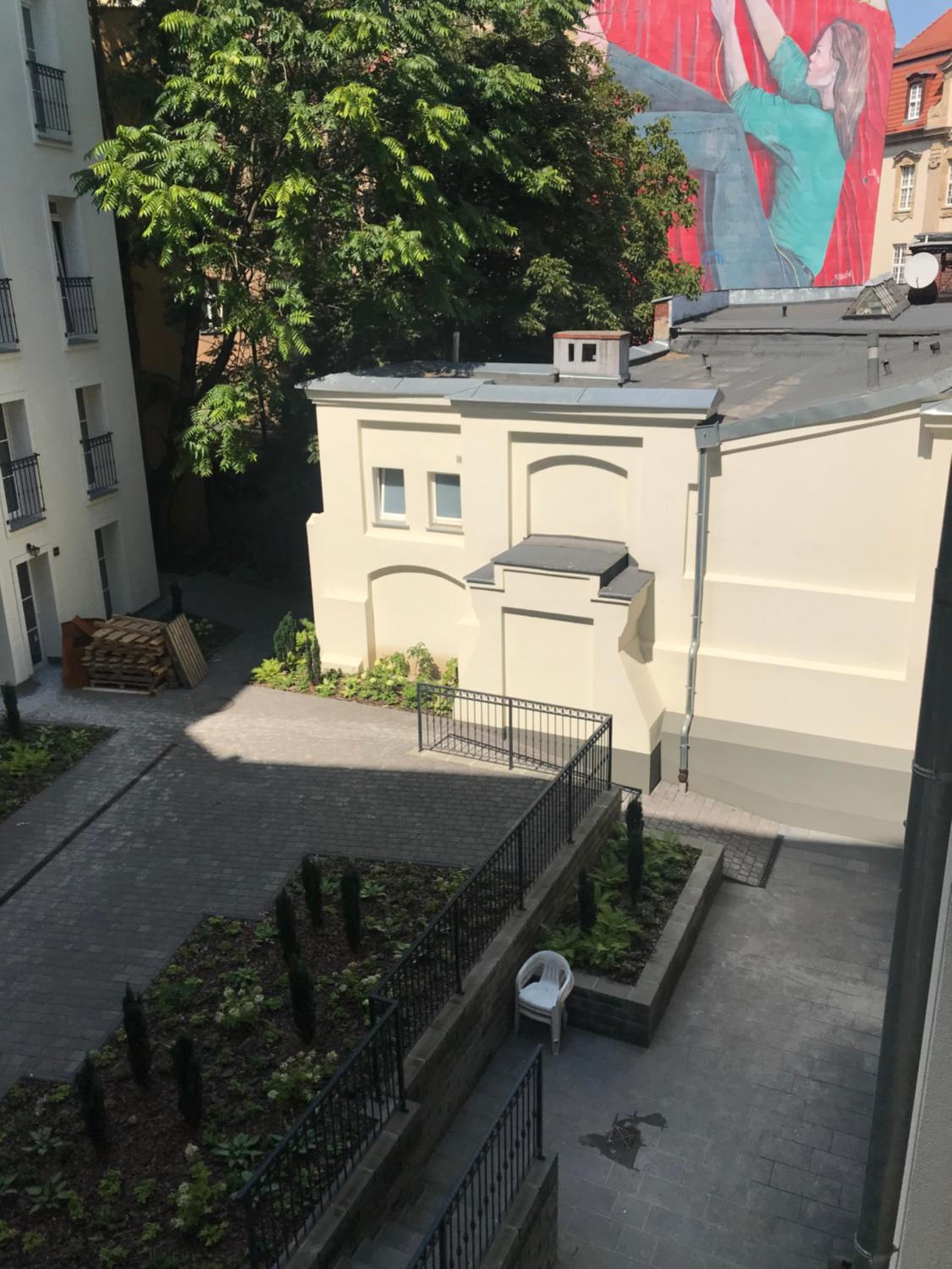 Studio Apartment with Mezzanine - Photo 14