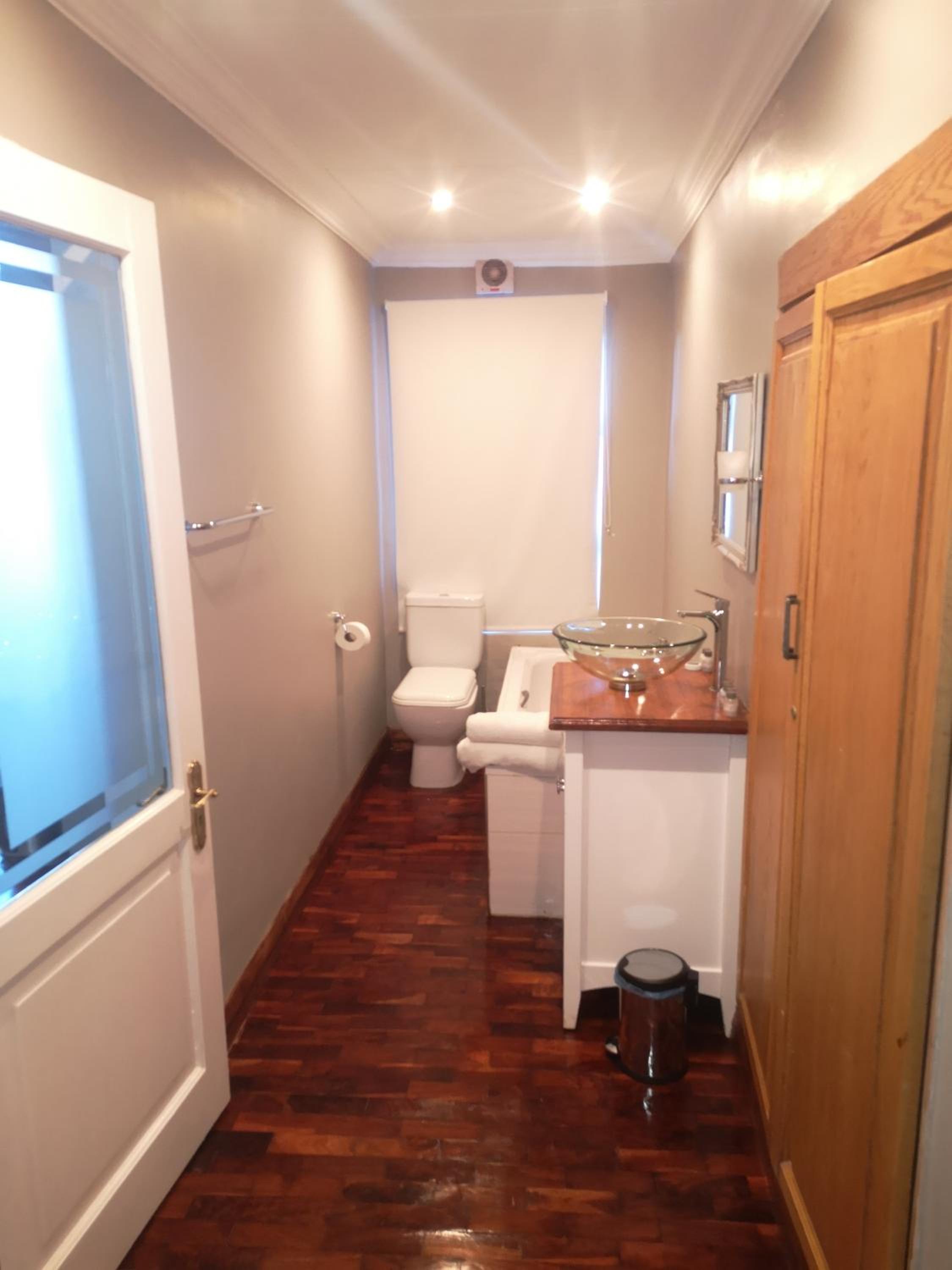Deluxe Queen Room - Photo 23