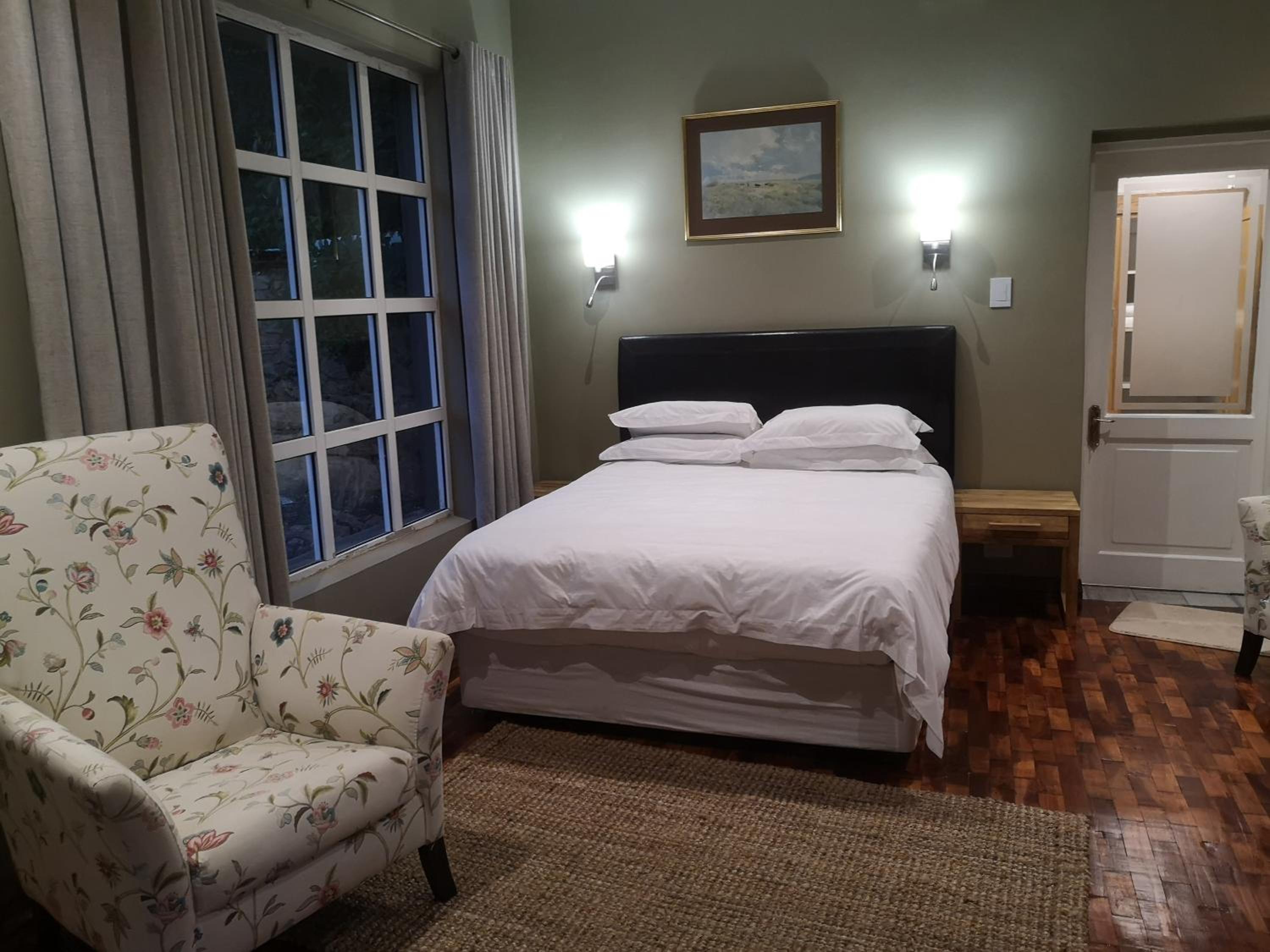 Deluxe Queen Room - Photo 2