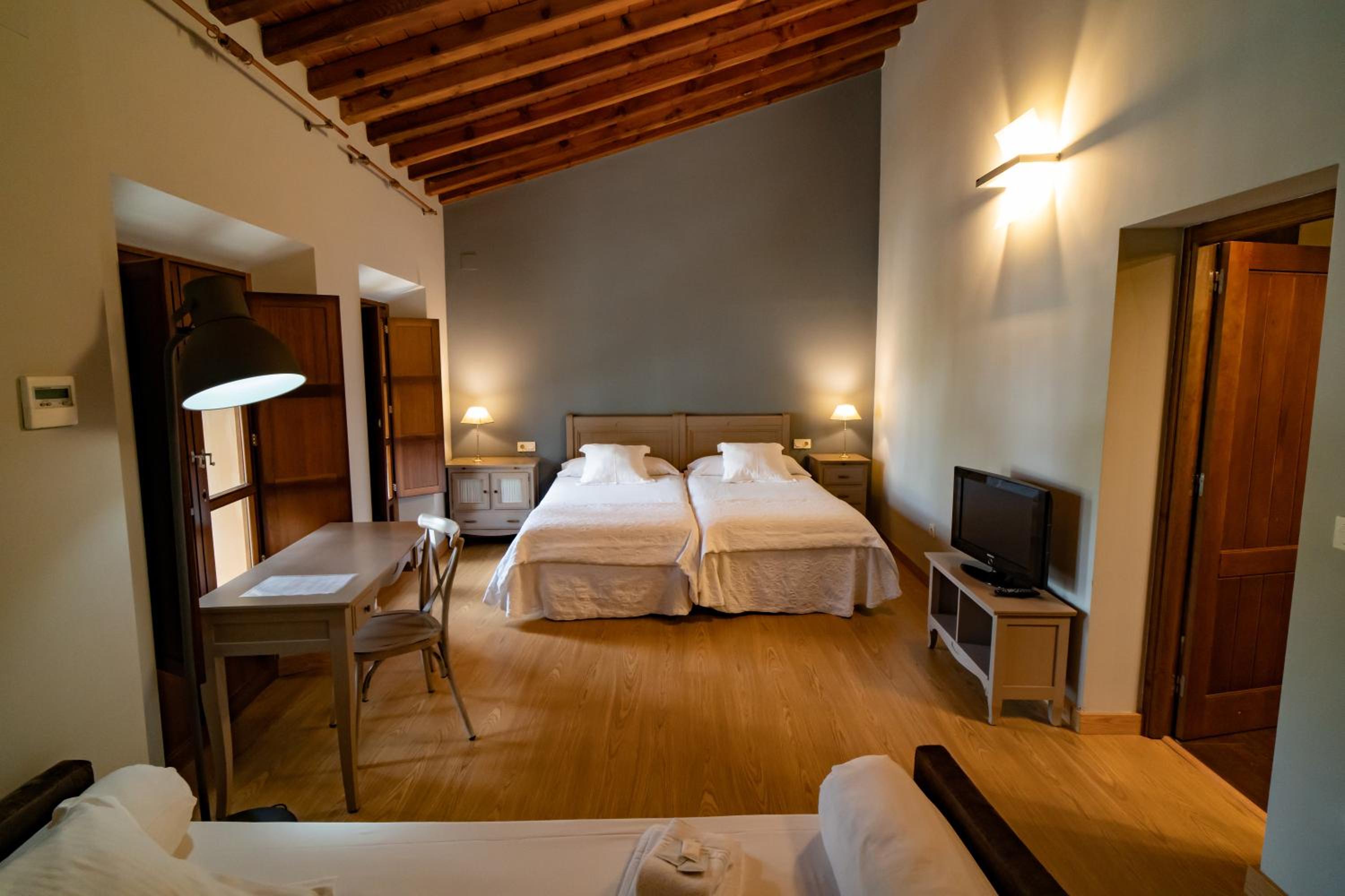 Apartment (2-3 People)
