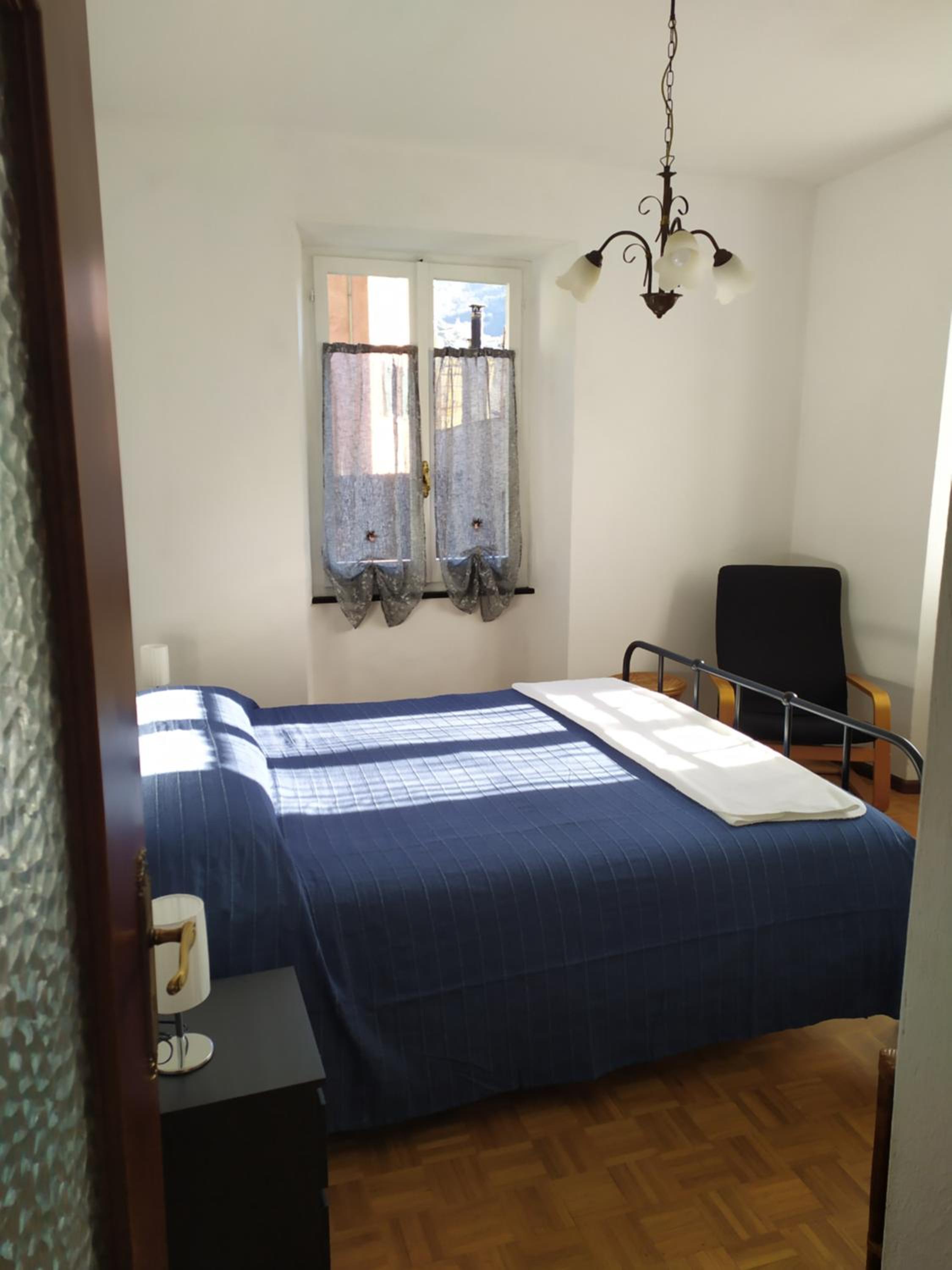 Two-Bedroom Apartment - Photo 22