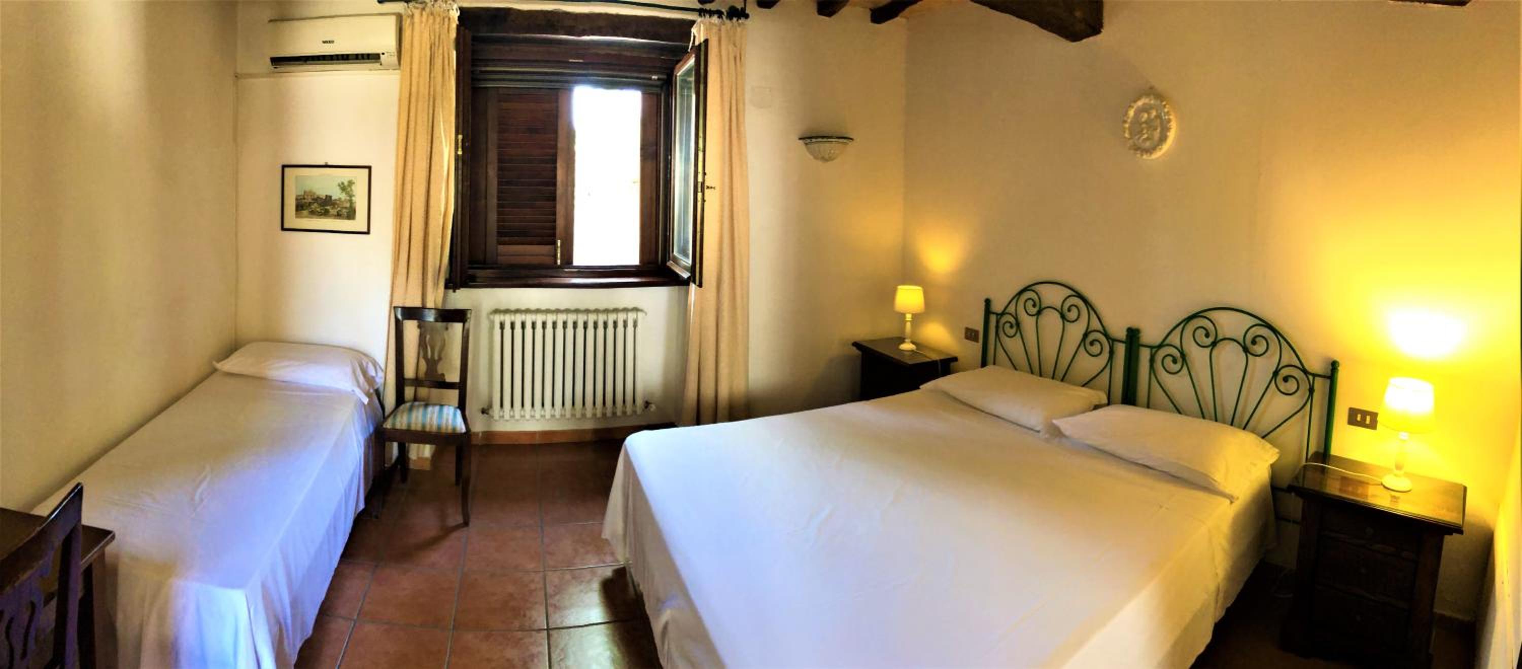 Comfort Triple Room photo 2