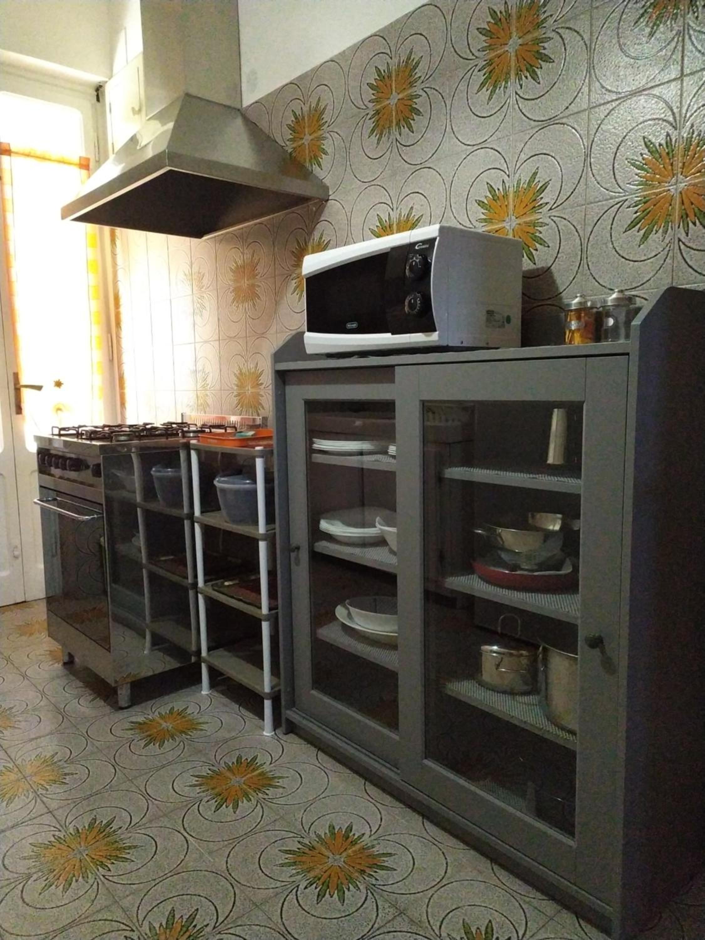 Two-Bedroom Apartment - Photo 6