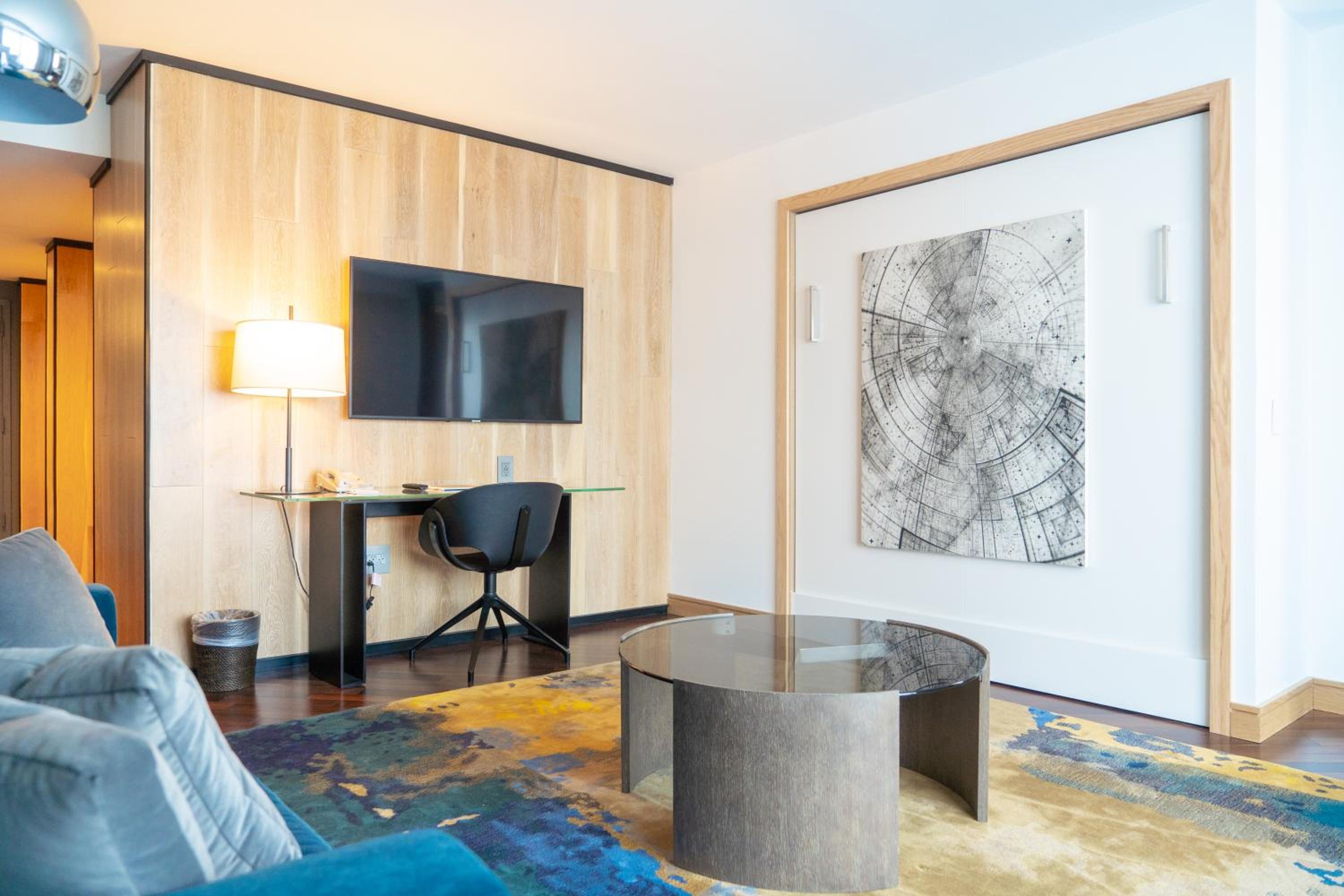 Premium Murphy Room