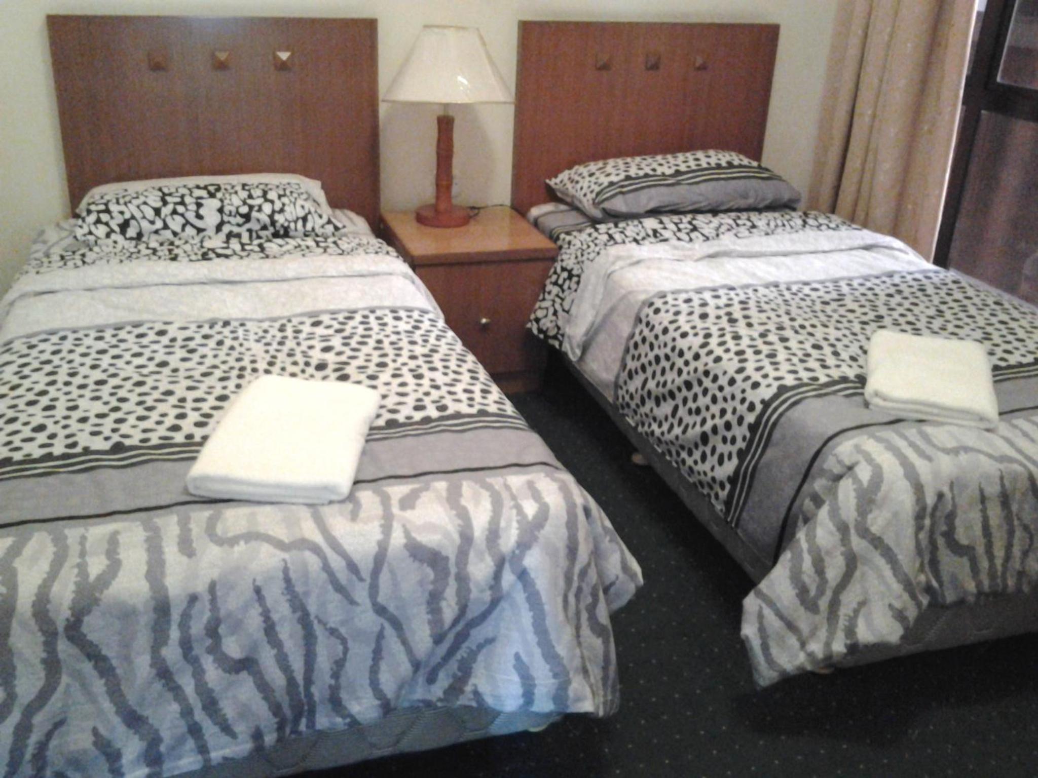 Three-Bedroom Apartment - Photo 11