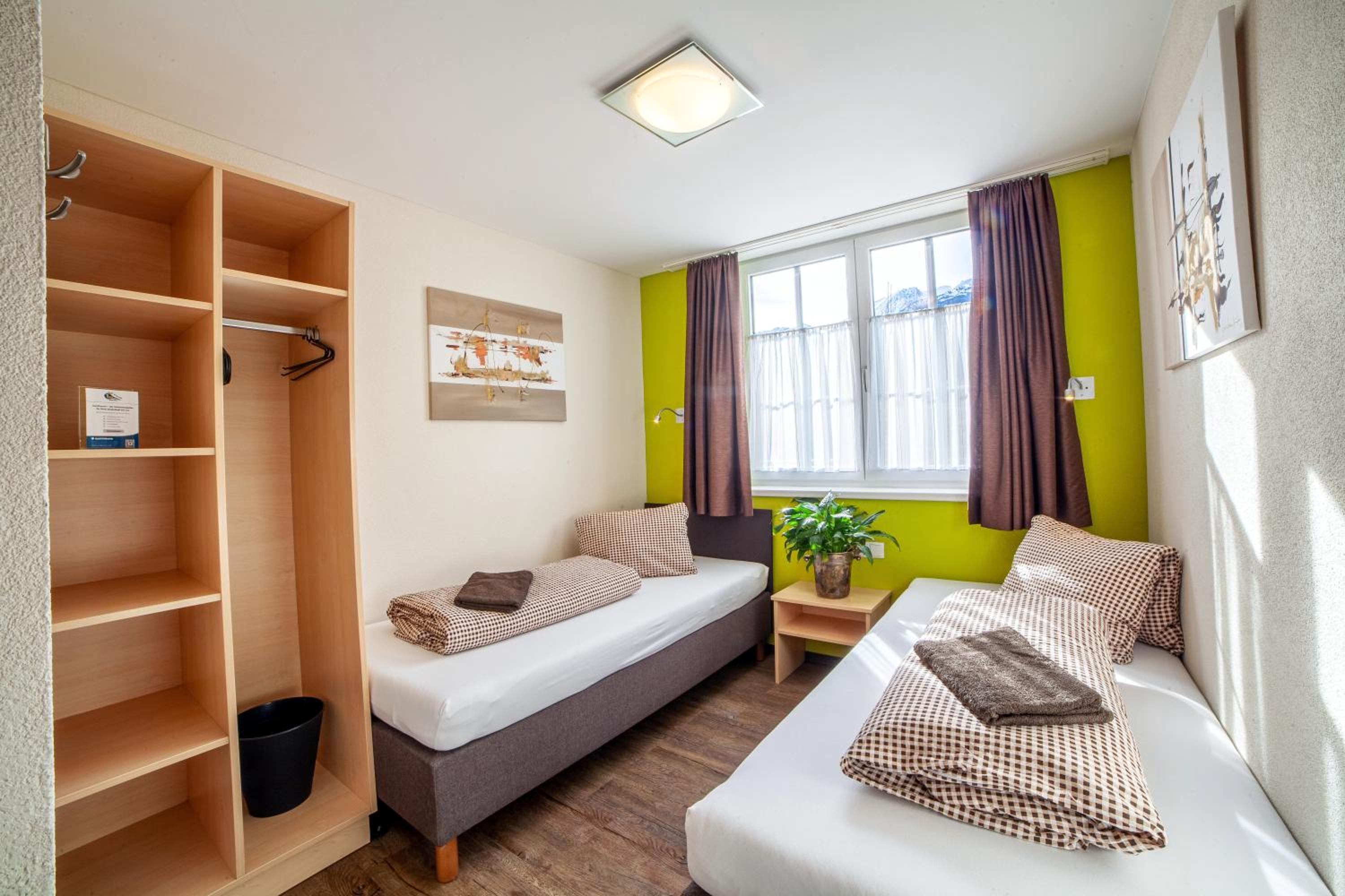Double Room with Shared Bathroom photo 1