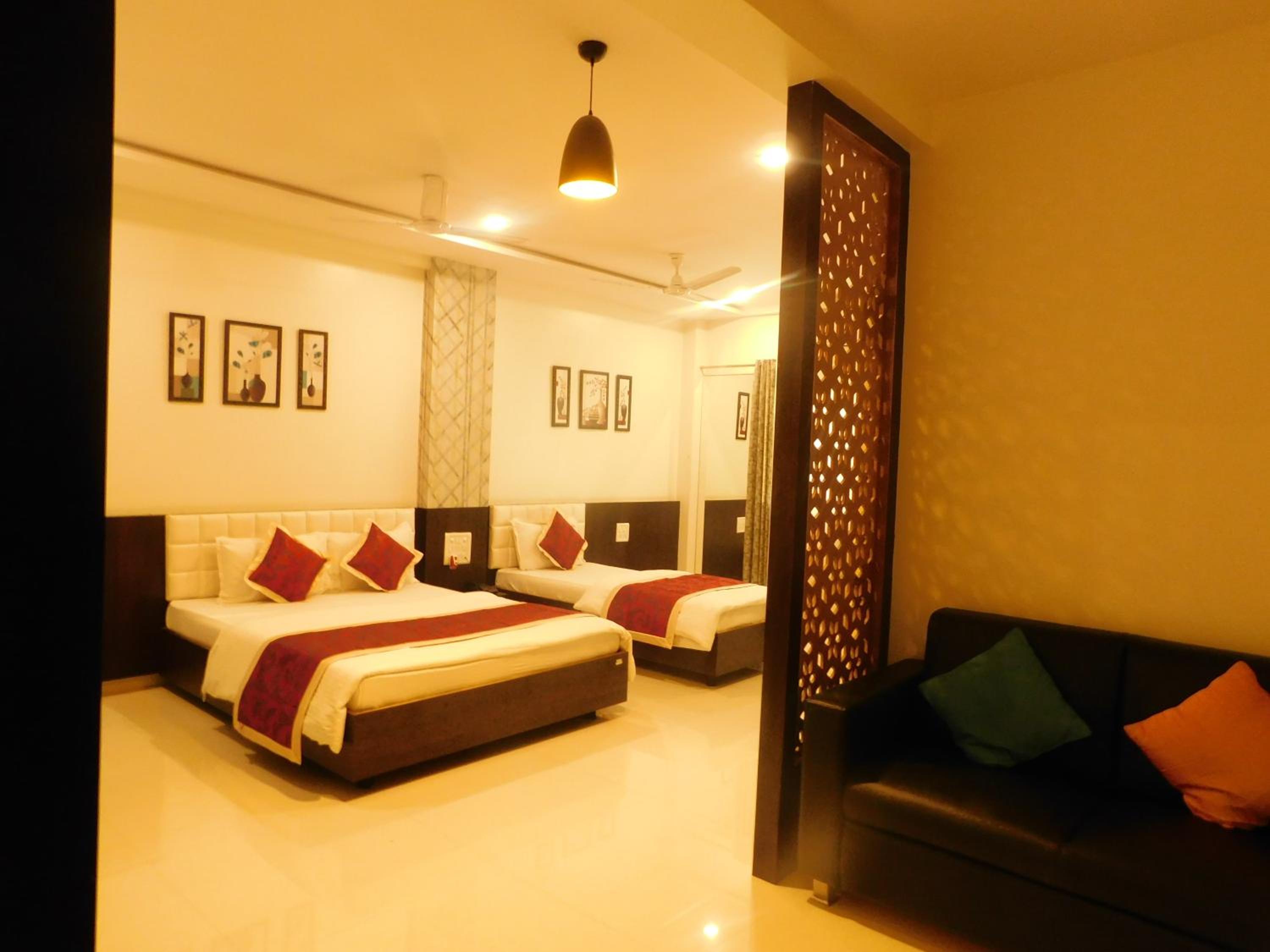 Deluxe Triple Room - Photo 24