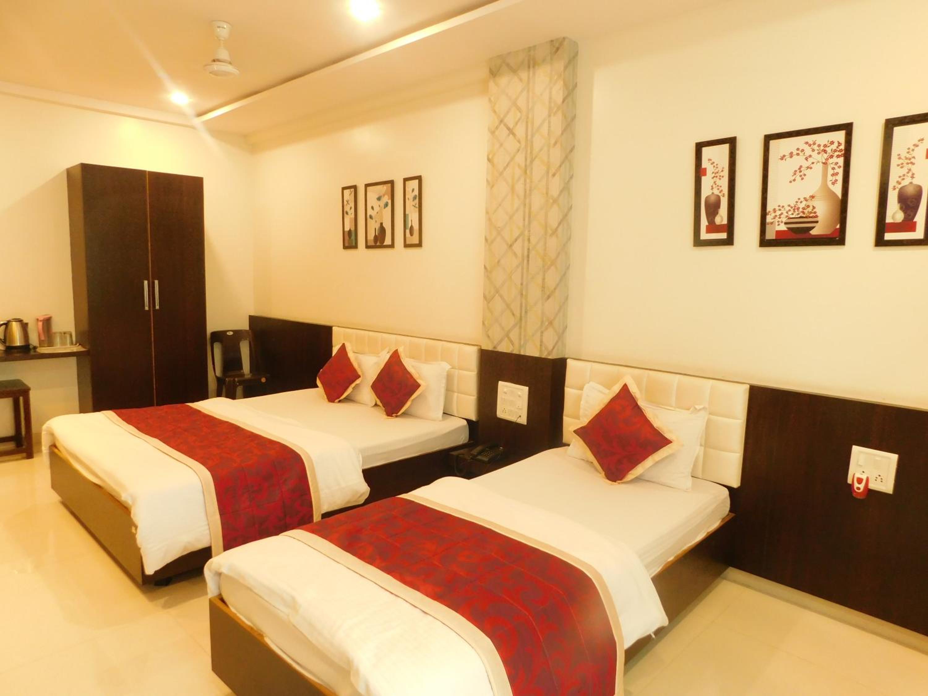 Deluxe Triple Room - Photo 25