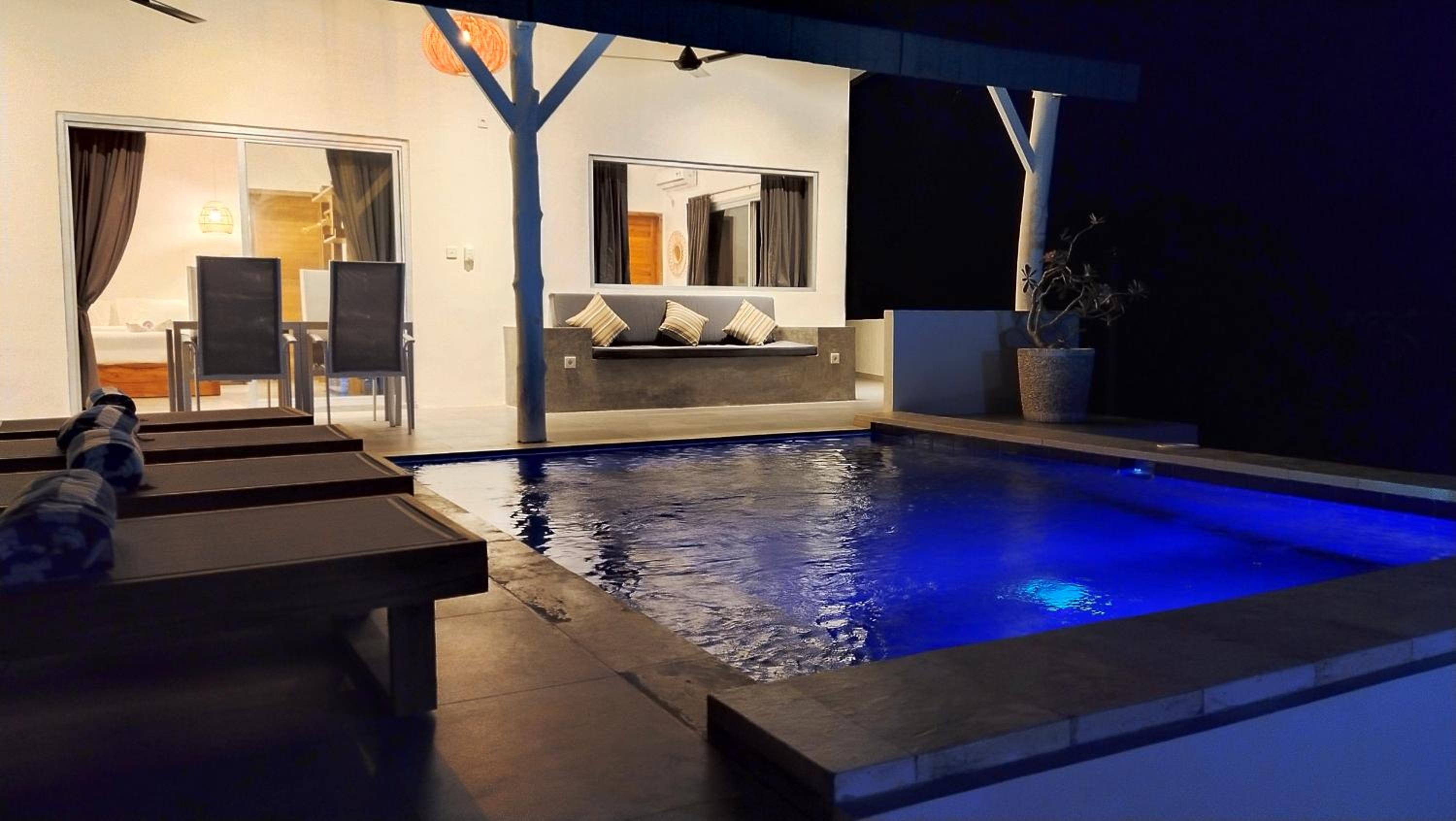 Two-Bedroom Villa - Photo 39