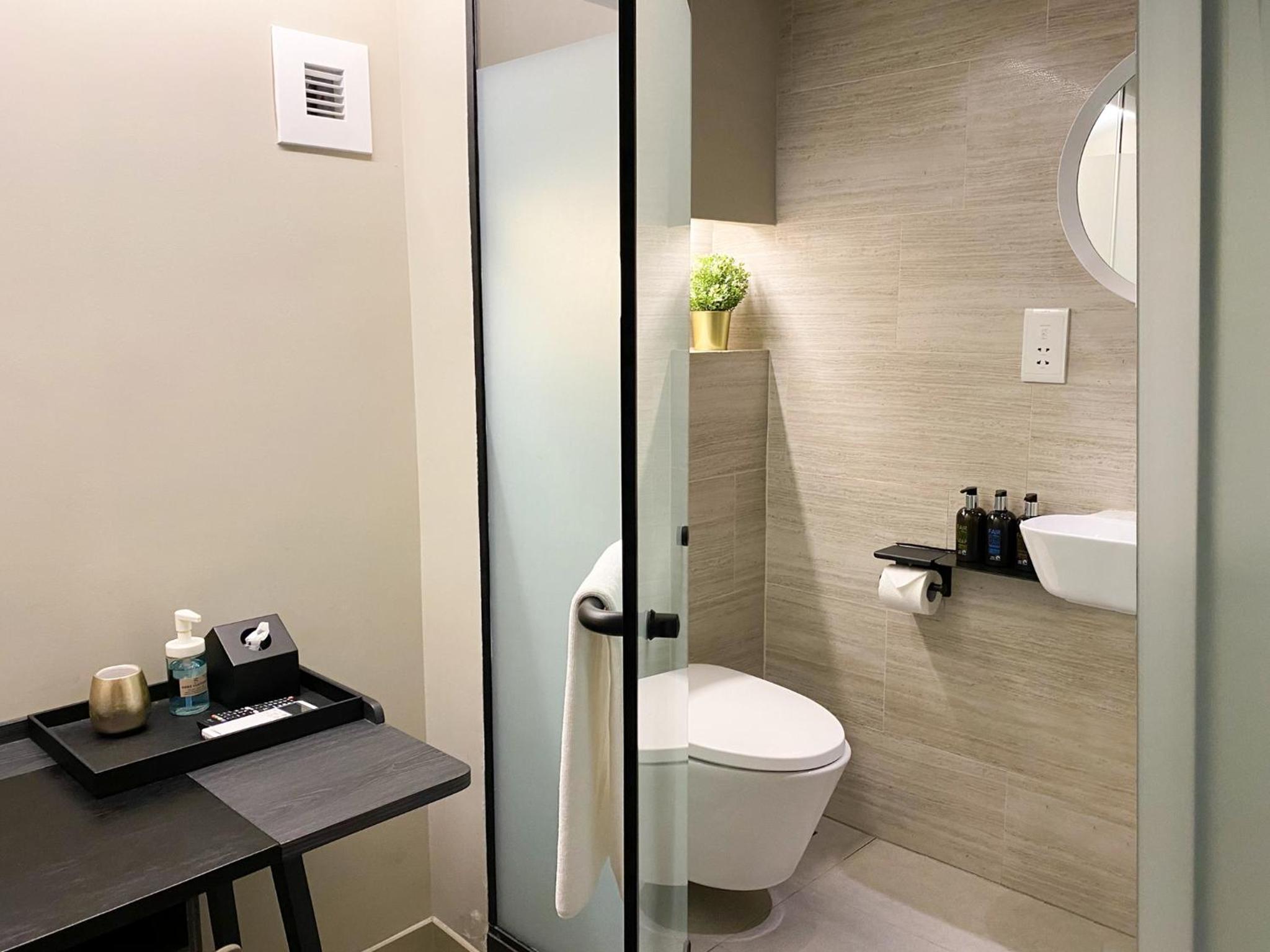Double Room, DAYUSE, 5 Hours: 10AM-3PM photo 2