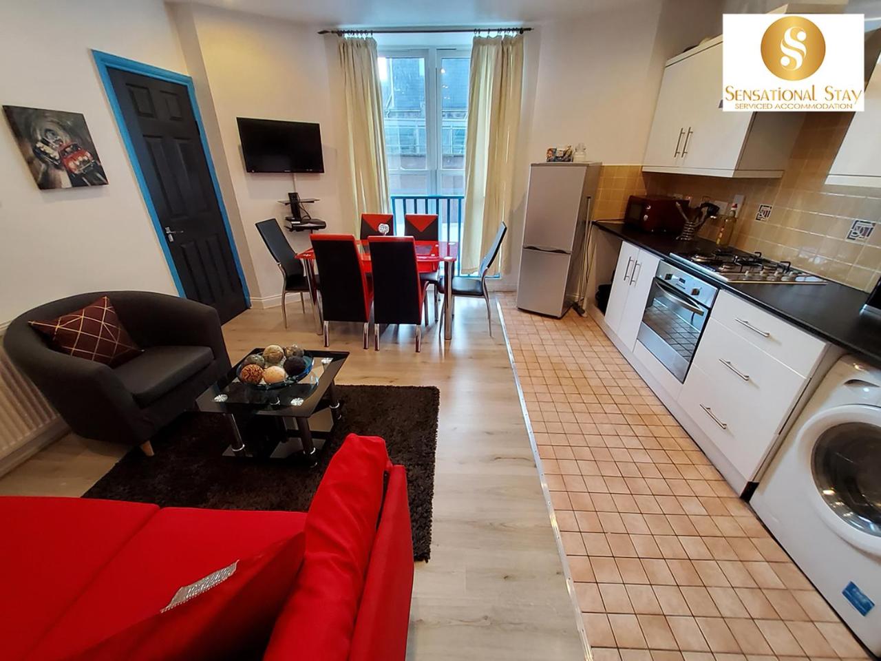 Three-Bedroom Apartment - Photo 7