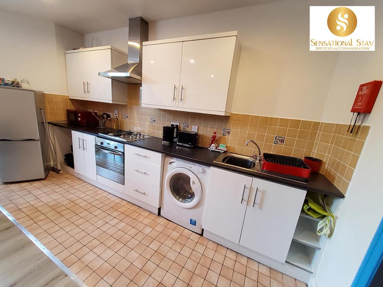 Three-Bedroom Apartment - Photo 17