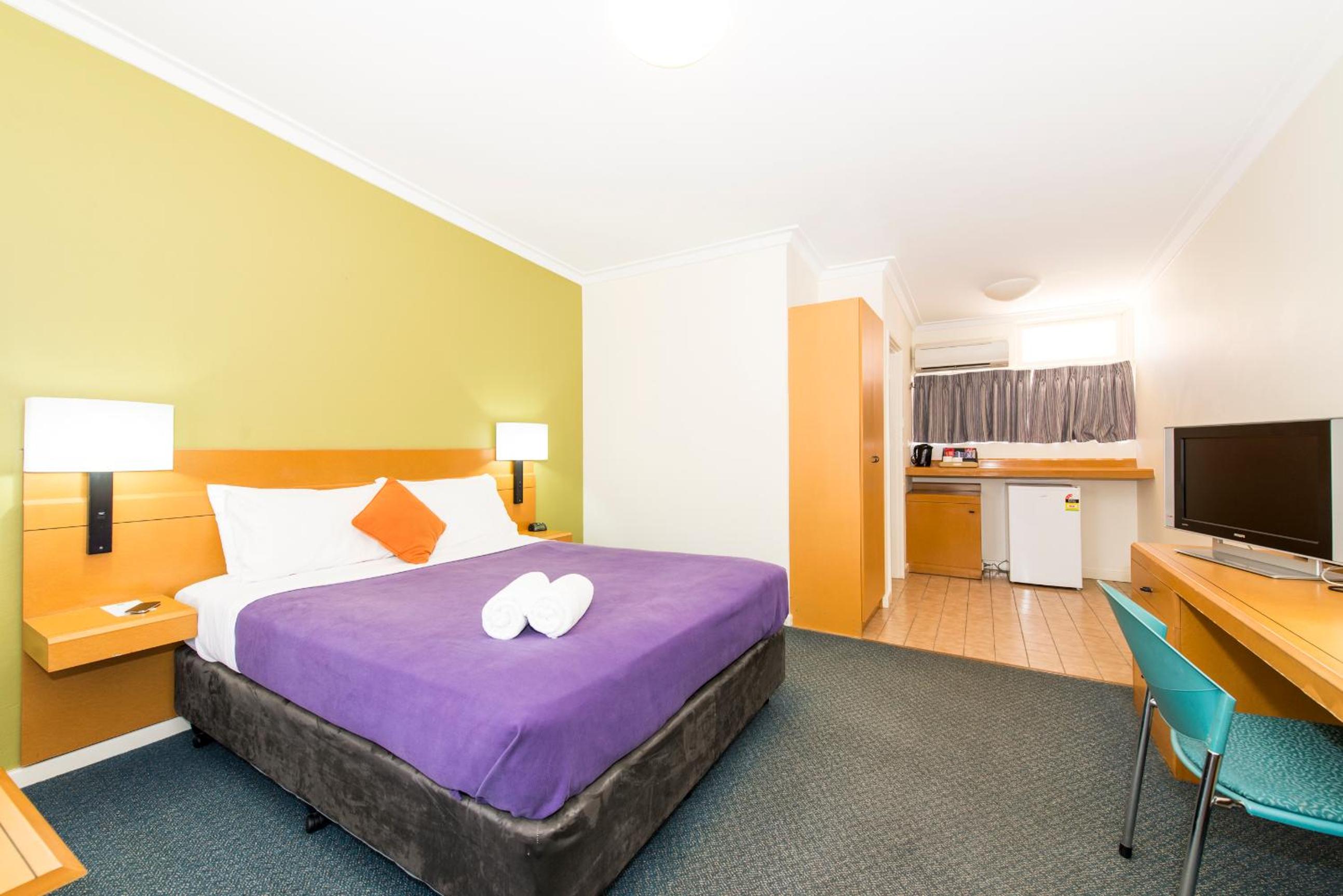 Standard Queen Room - Photo 1