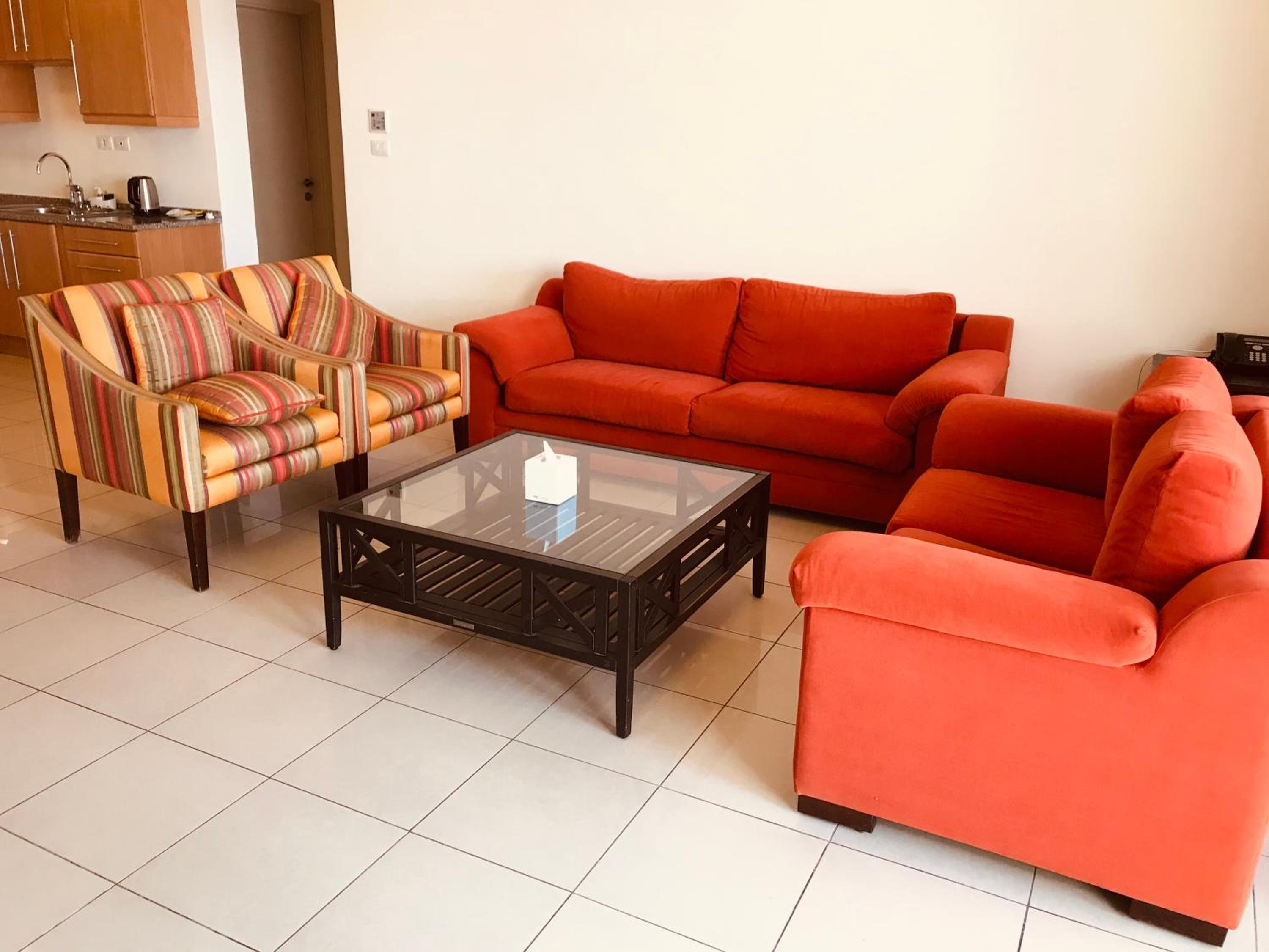 Two-Bedroom Premier Apartment - Photo 4