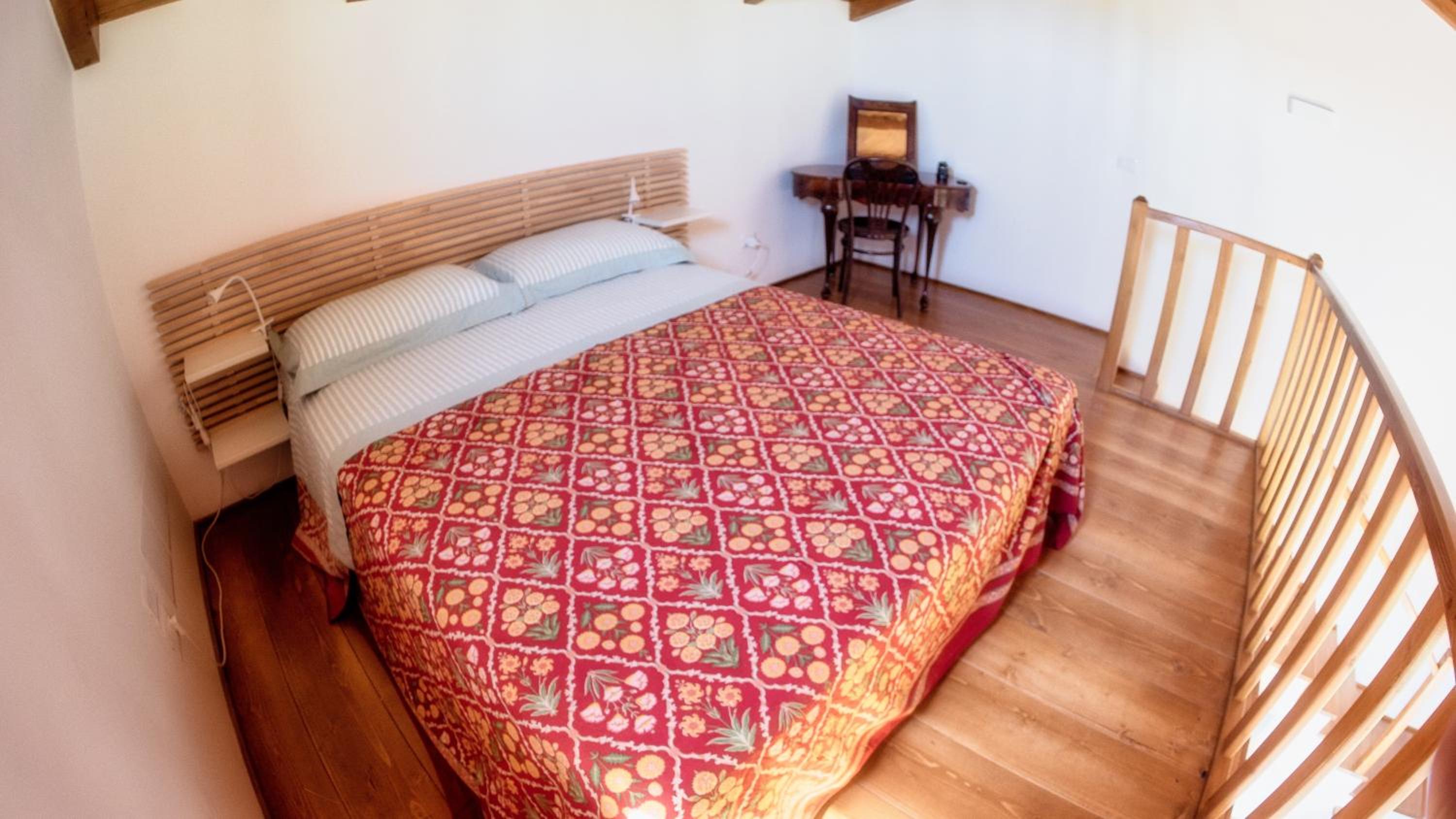 One-Bedroom House - Photo 1