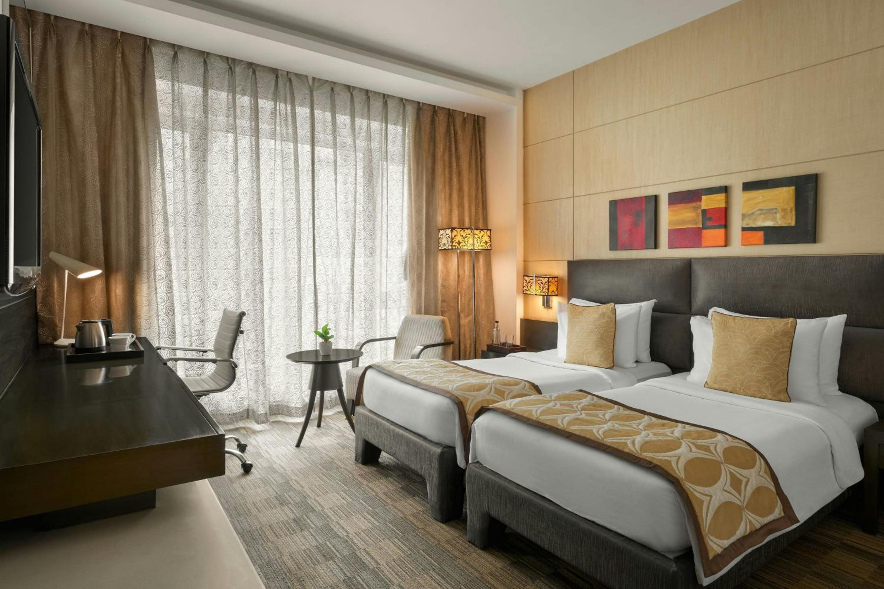 Winter Green Twin Room with Limited View