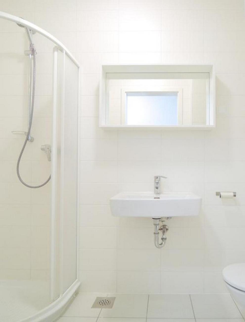 One-Bedroom Apartment - Photo 19