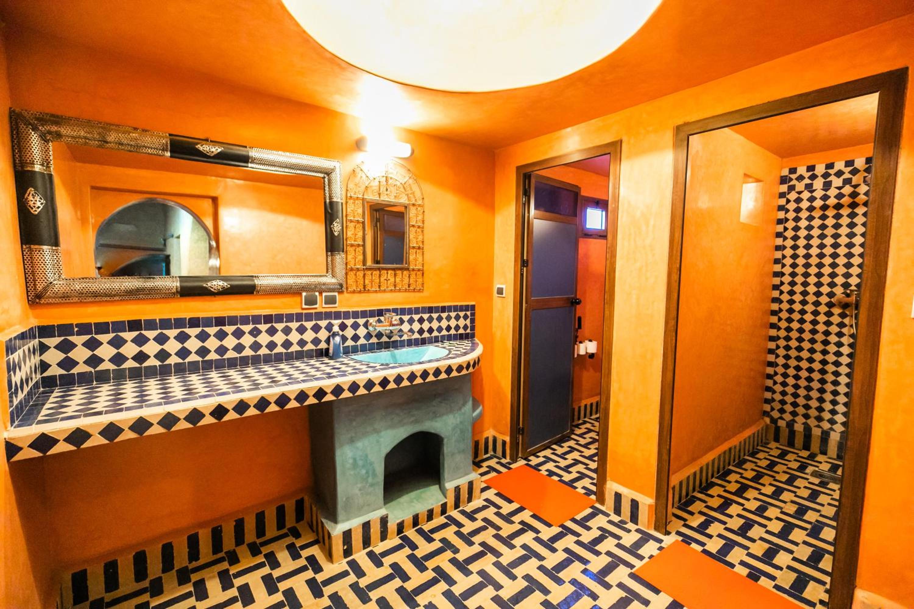 Quadruple Room - Photo 4