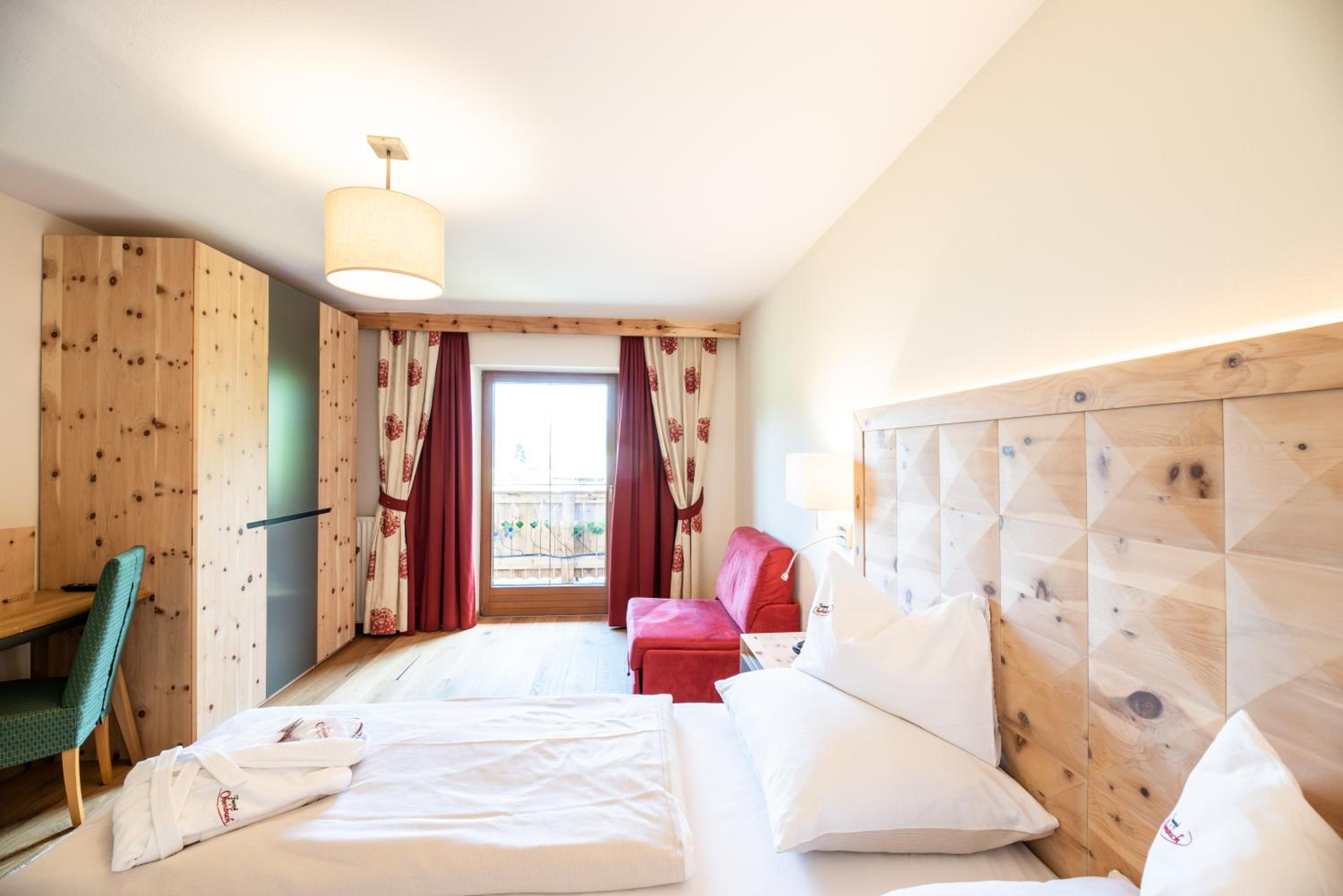 Large Double Room photo 3