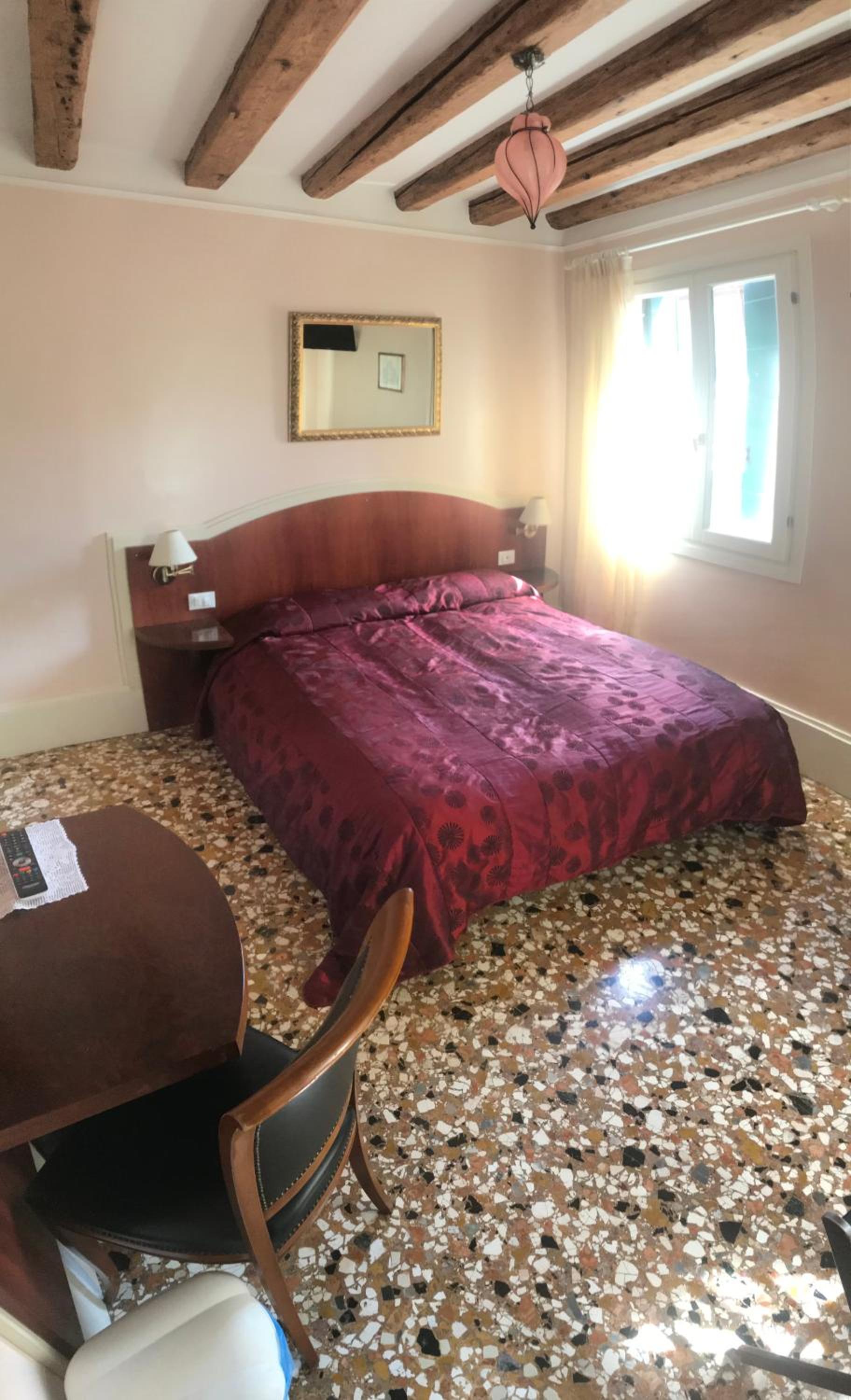 Double or Twin Room with Private Bathroom photo 2