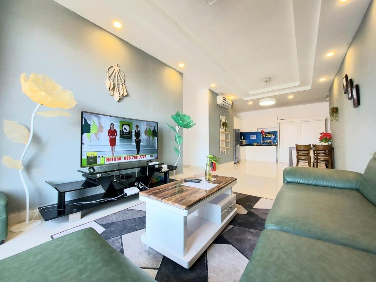 One-Bedroom Apartment - Photo 27