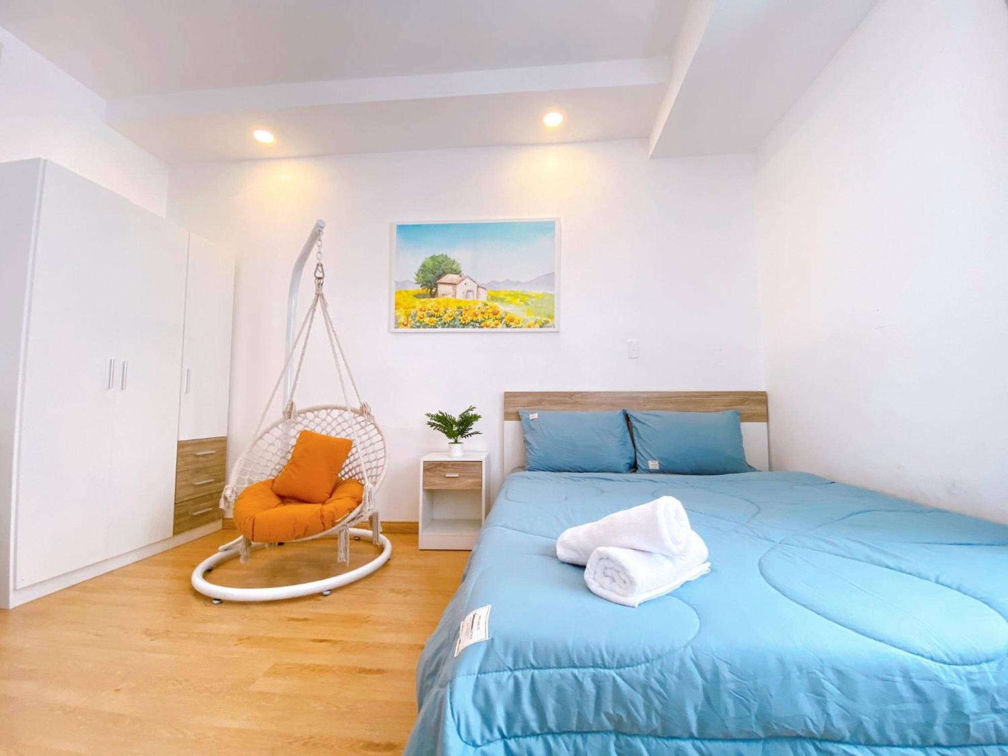 One-Bedroom Apartment - Photo 29