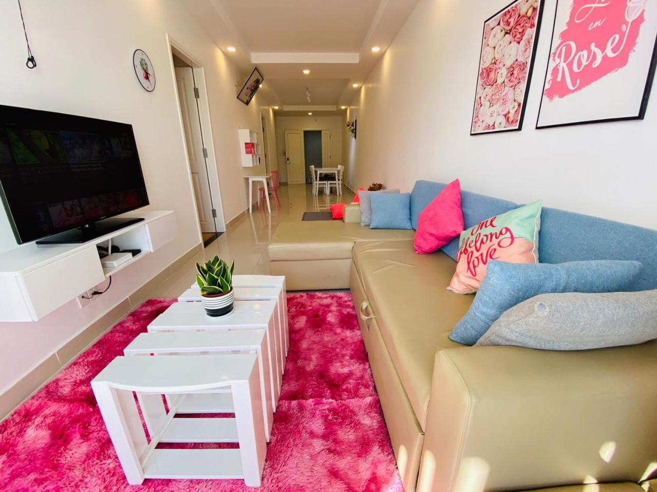 One-Bedroom Apartment - Photo 22