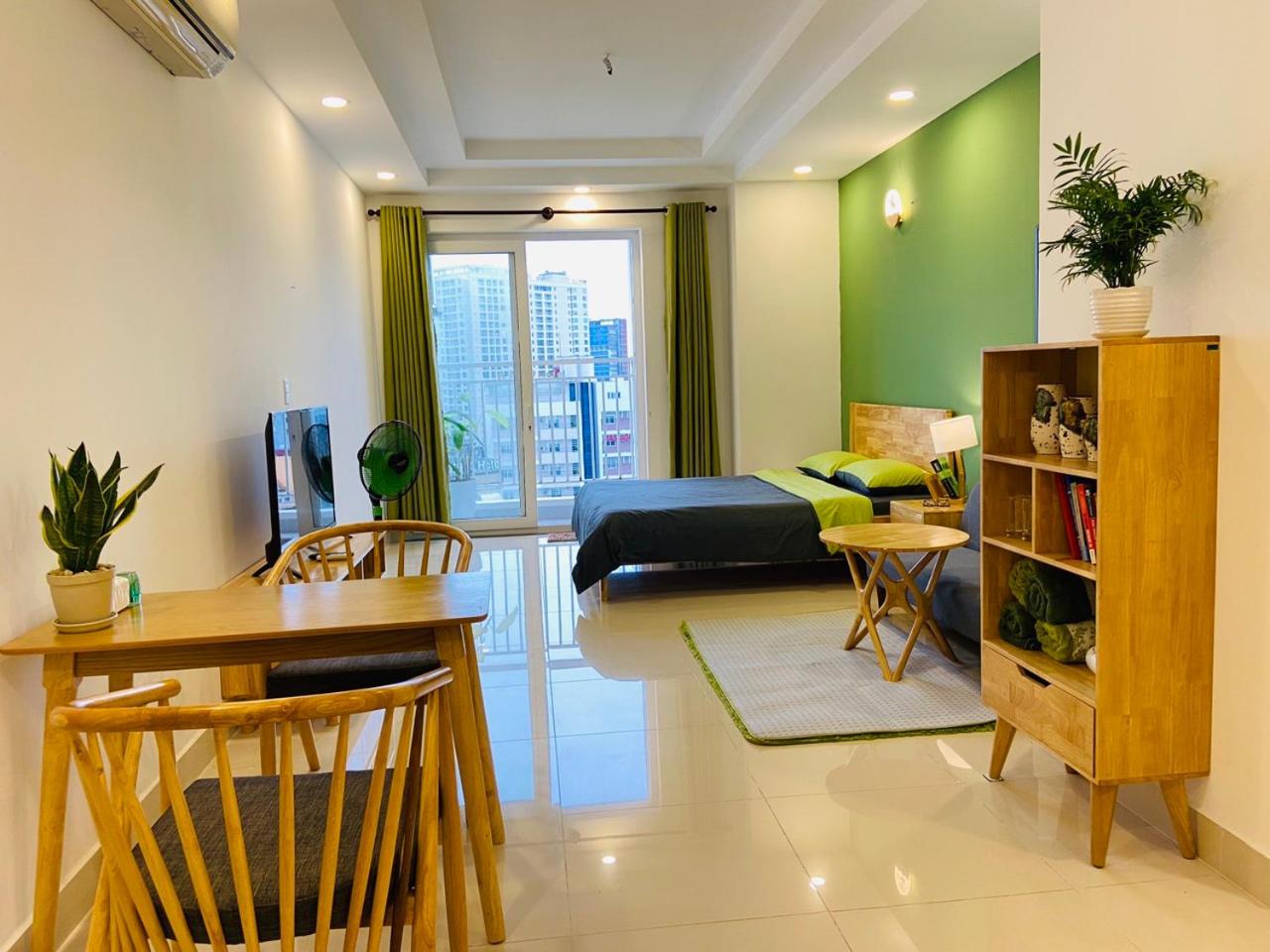 One-Bedroom Apartment - Photo 17
