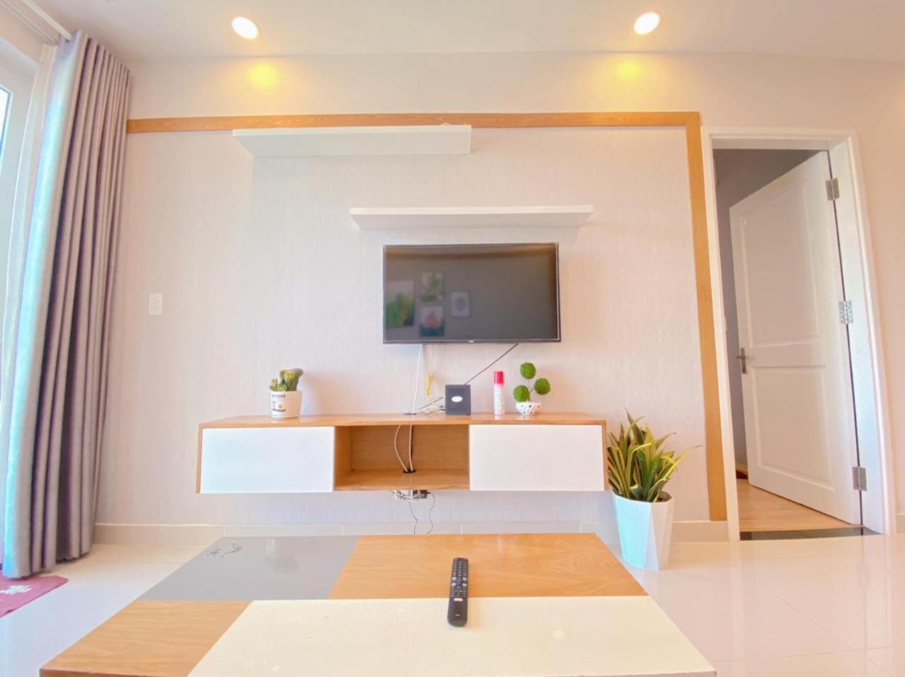 One-Bedroom Apartment - Photo 10