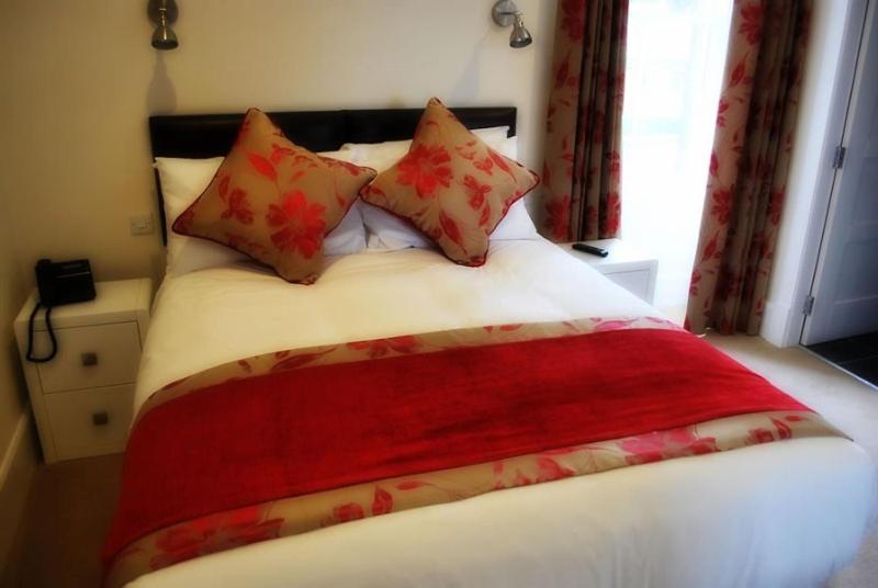 Standard Double Room photo 2