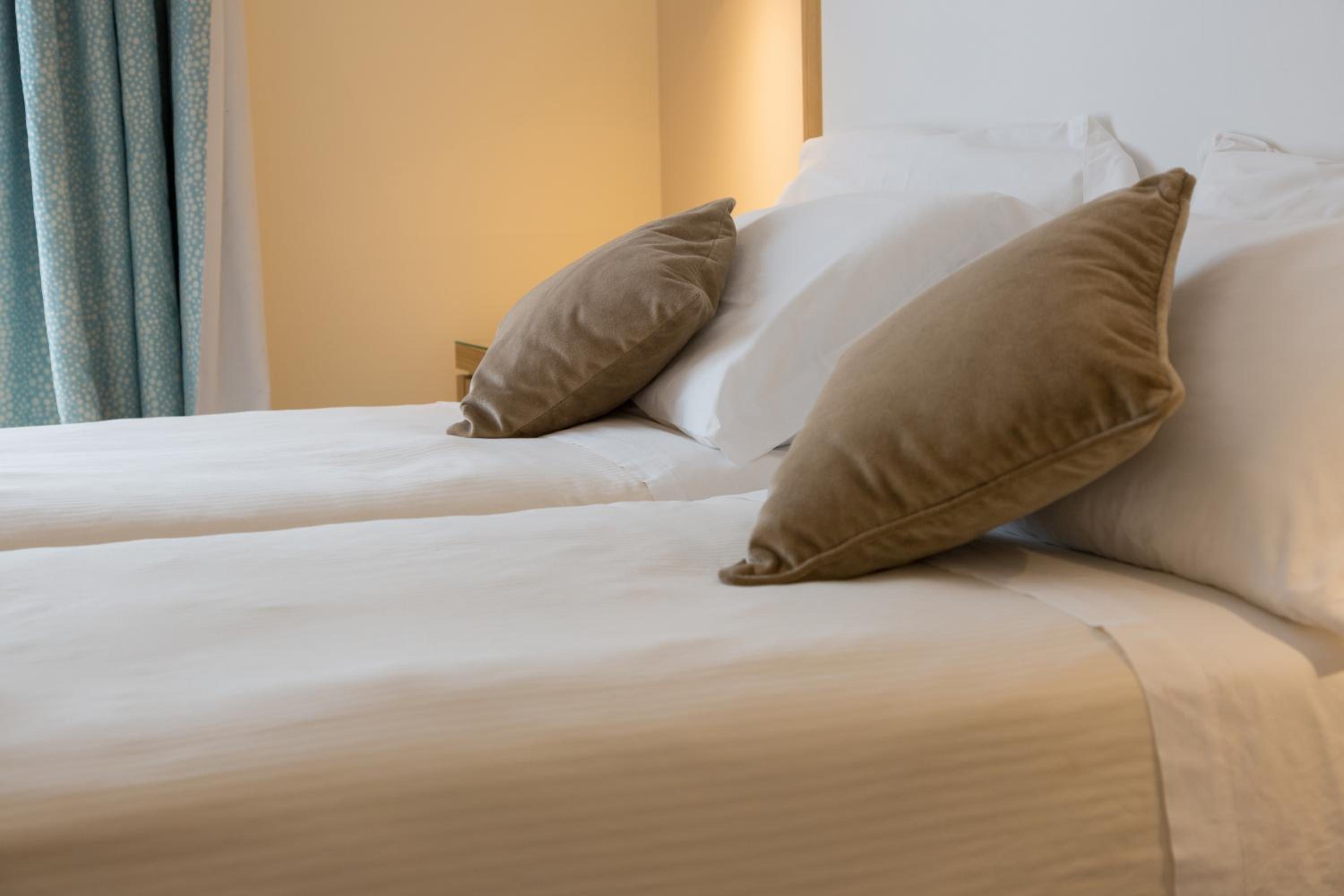 Superior Double Room - Photo 3