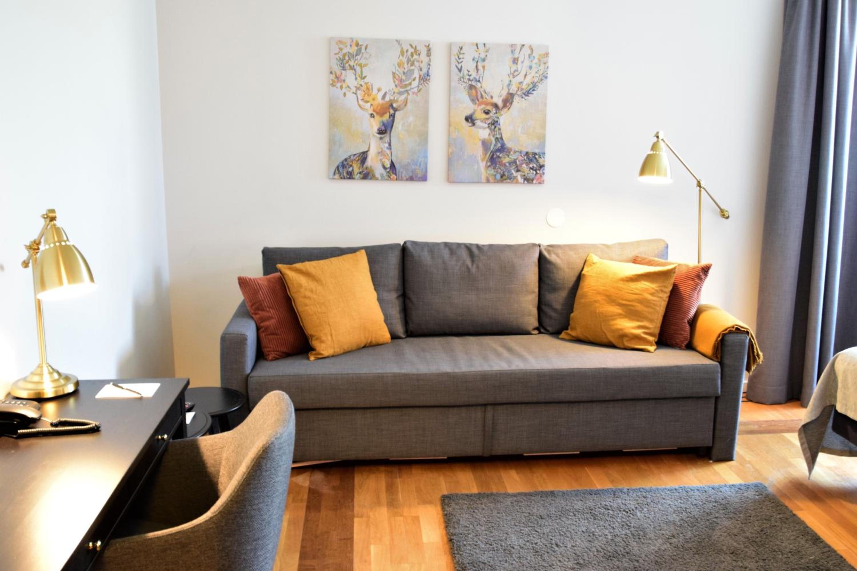 Family Double Room (2 adults + 2 children) - Photo 4
