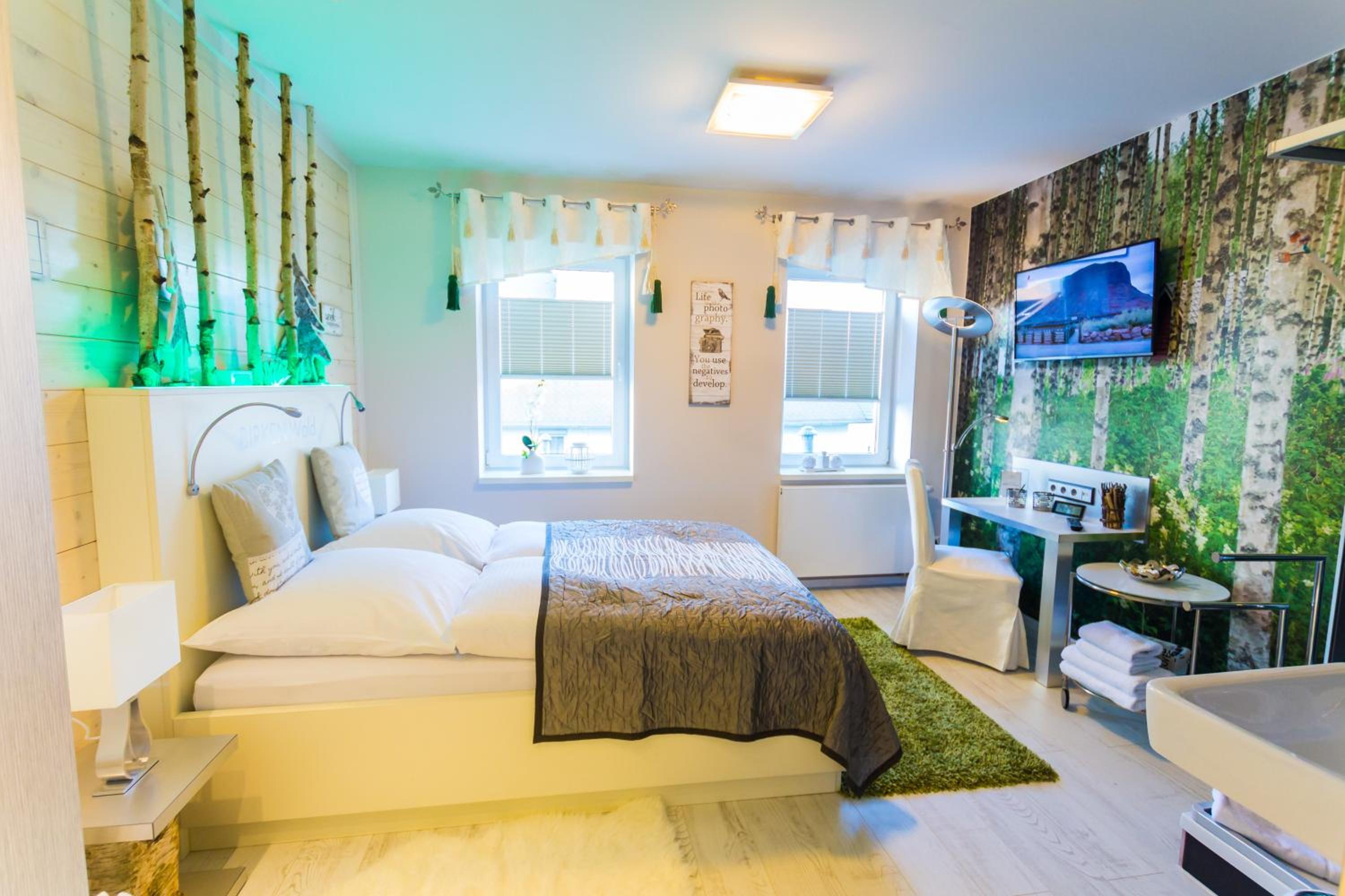 Double Room - Photo 3